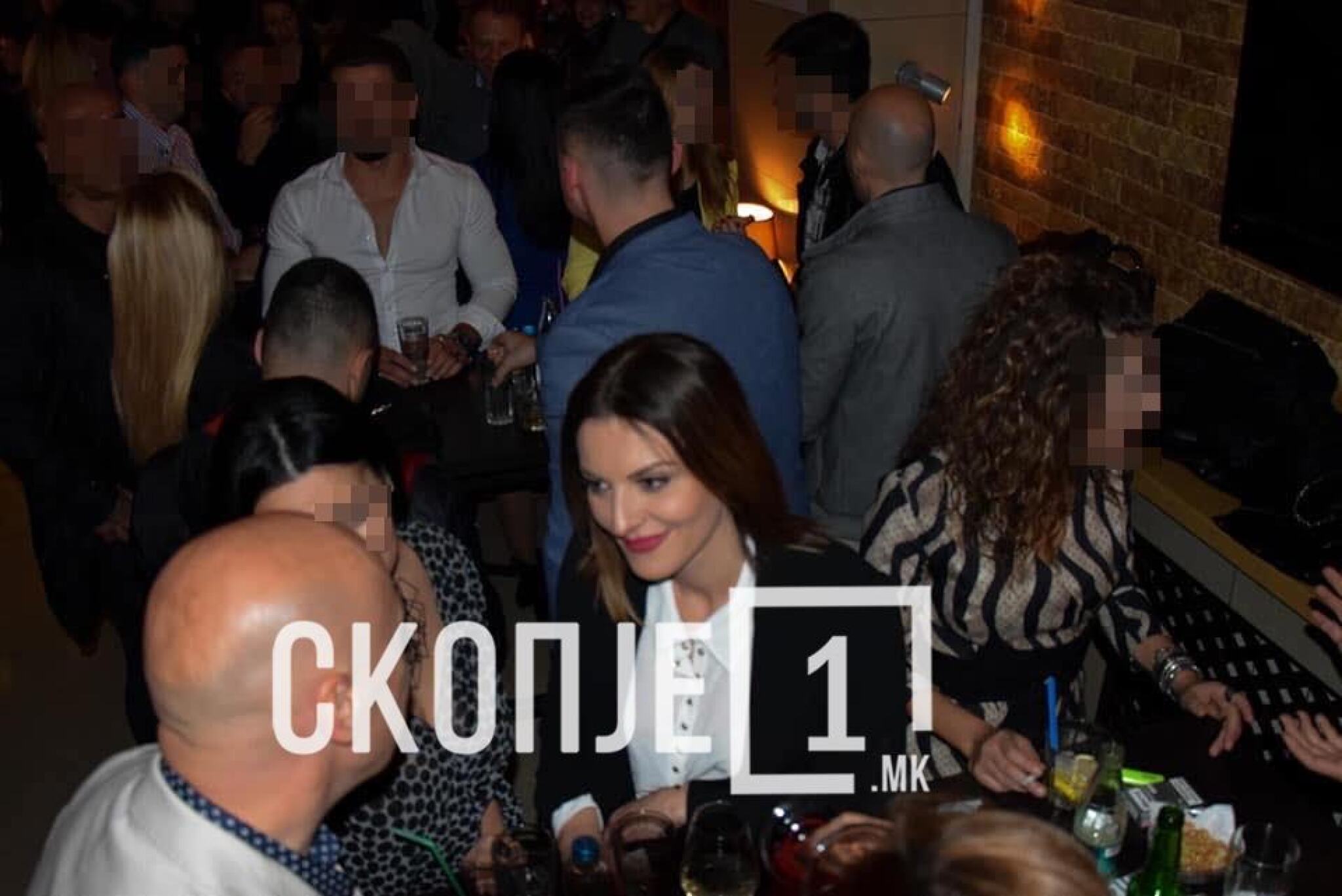 73403953_567176980711542_2167873129064431616_n