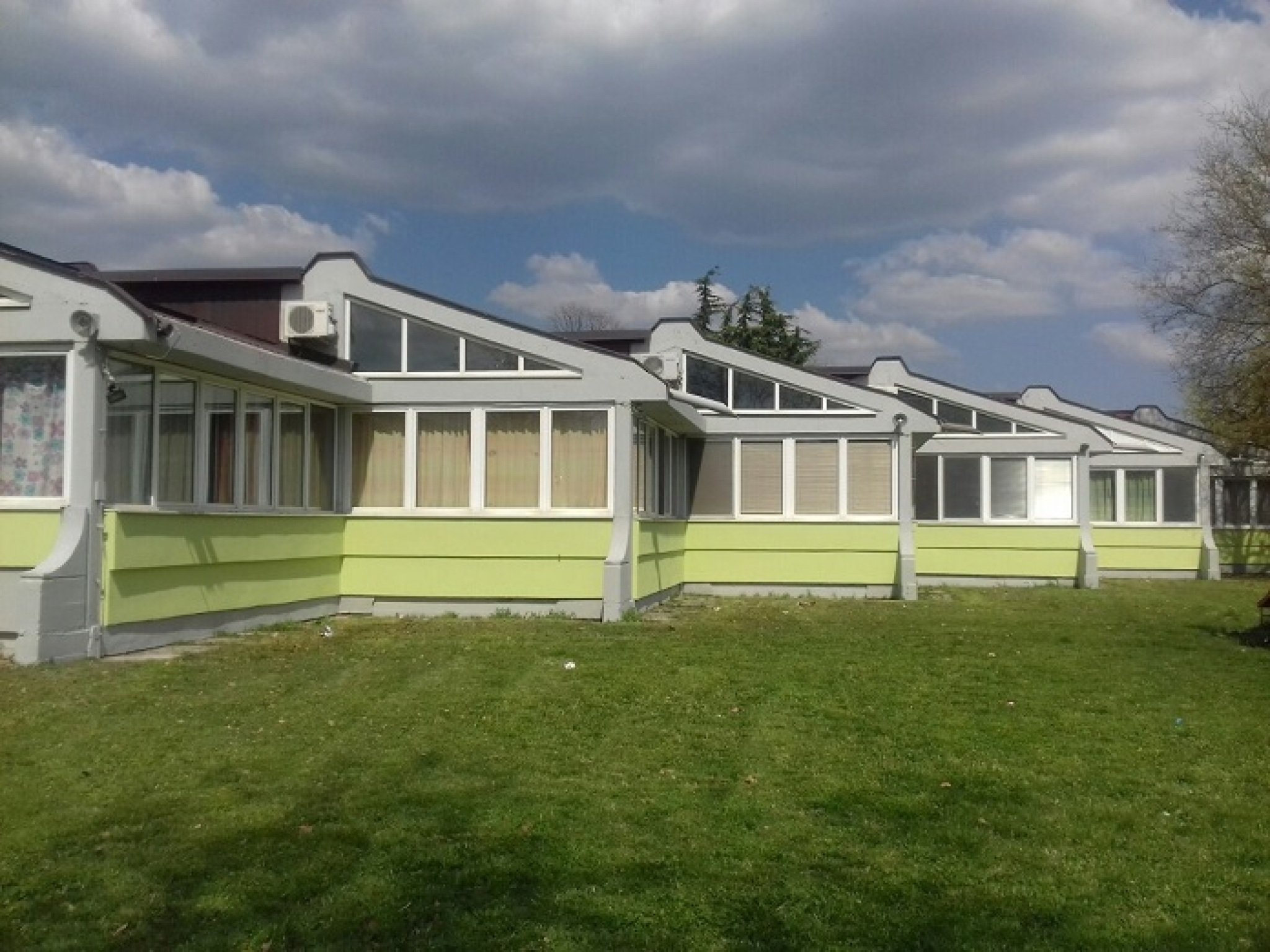 image-0-02-04-99864c31c5e2f5a68ee26eba730fc30cd04917d2df499632d2e795511d5f7fbf-V