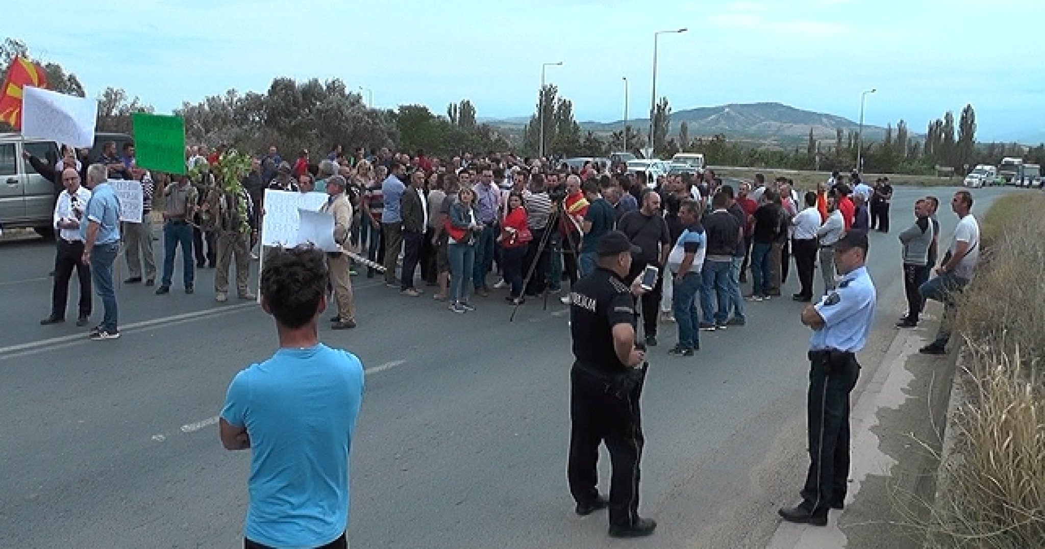 protest-rosoman-lozari