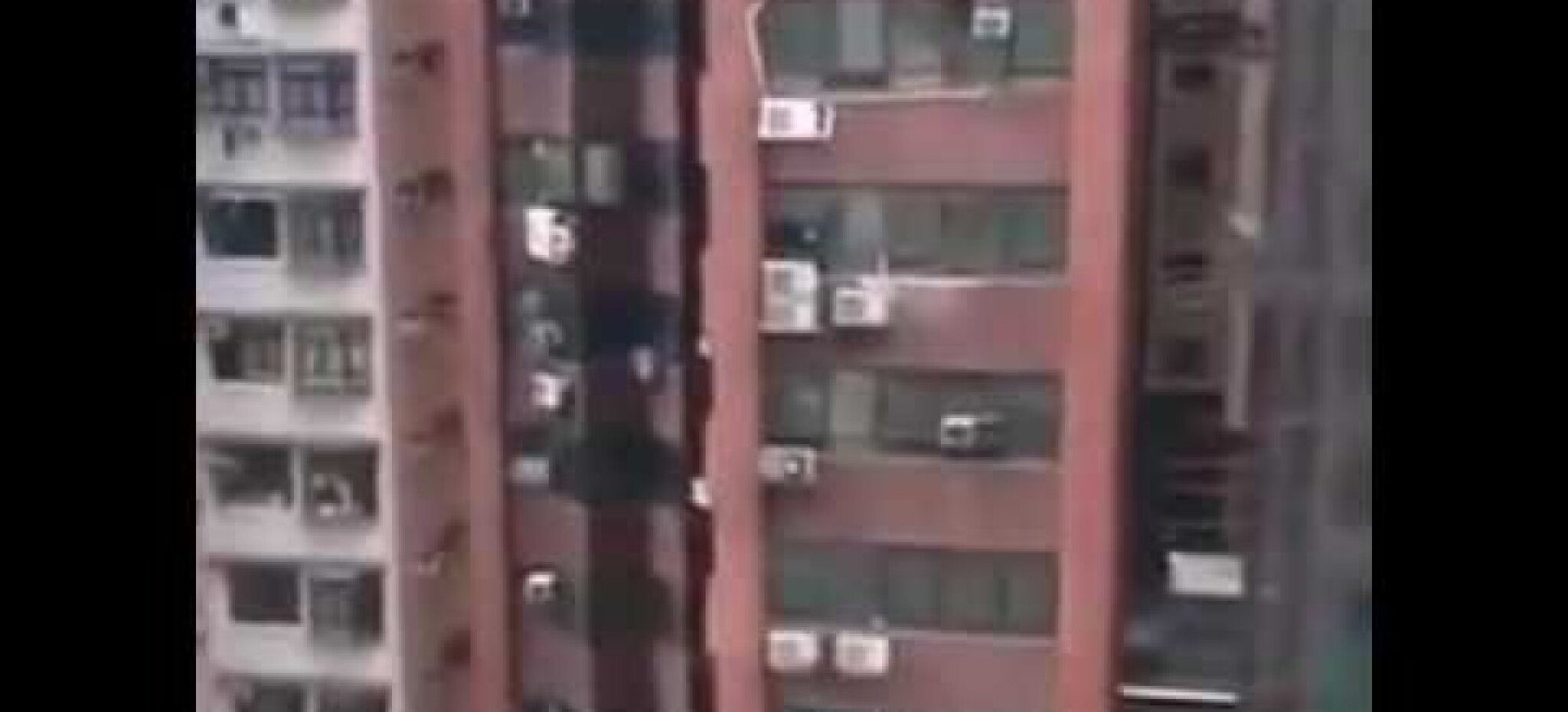 0CAZ2LFVA-1200x545_c