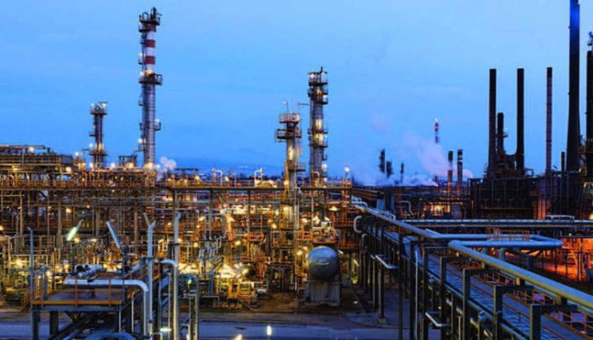 hellenic-petroleum-696x399
