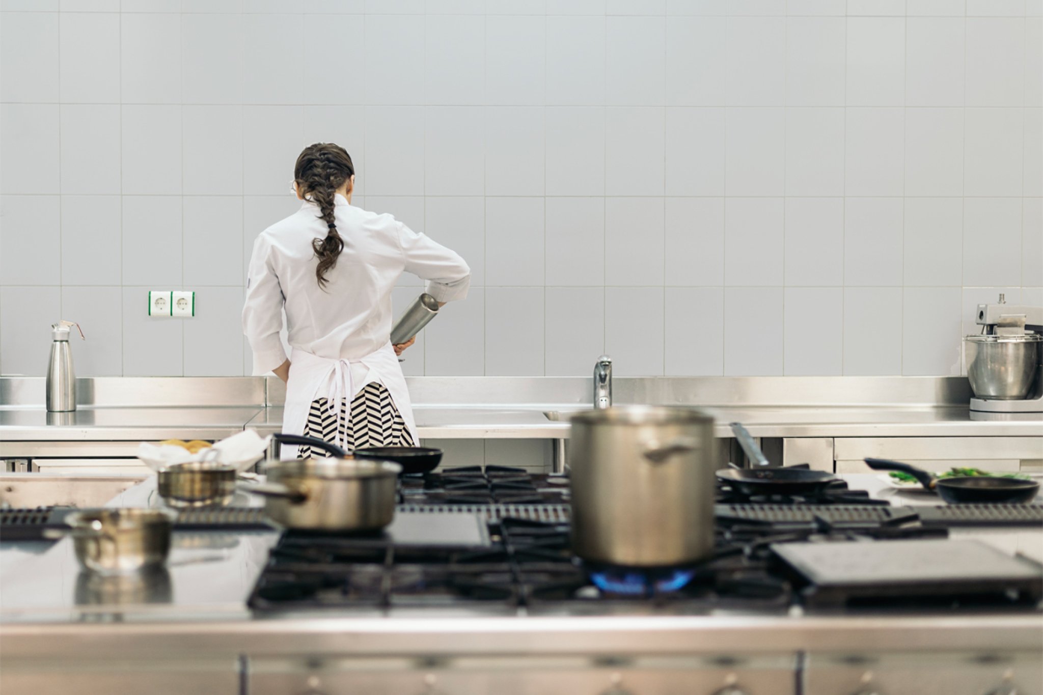 171023-women-chefs-fron3