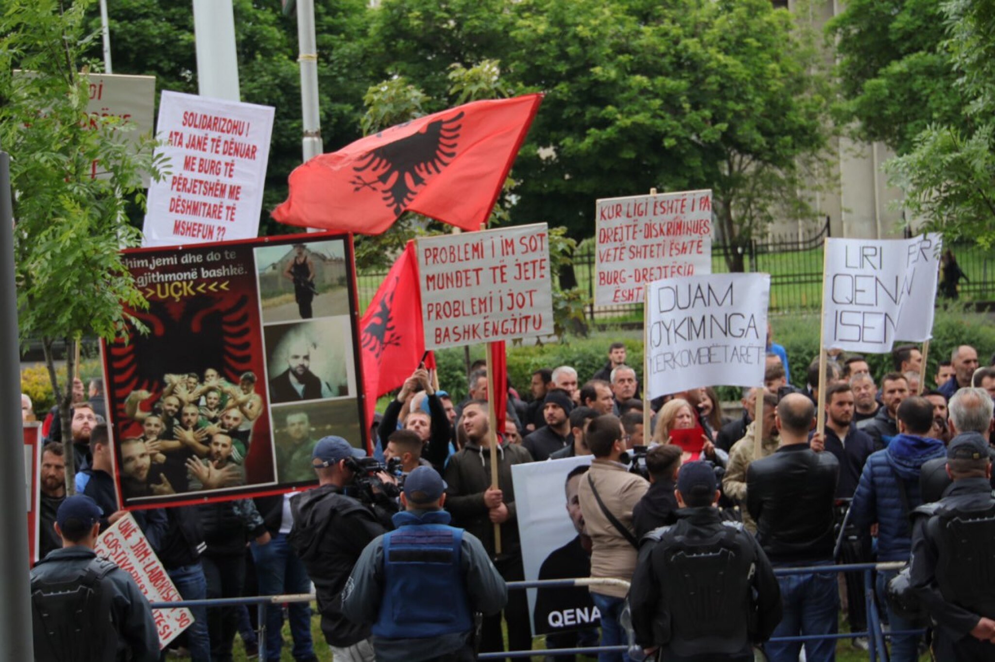 protesti-divo-naselje