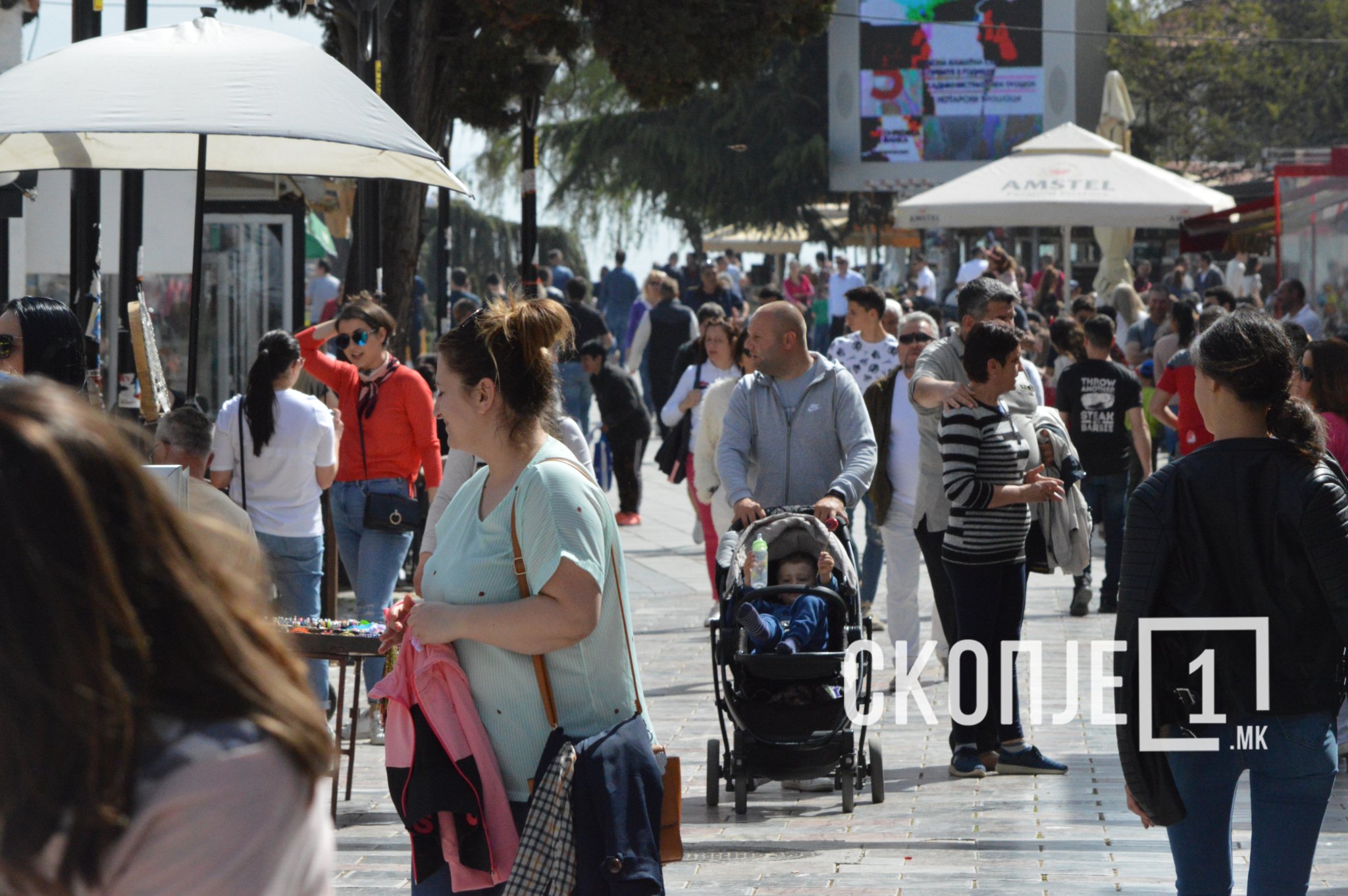 ohrid-carsija-lugje-leto-guzva1