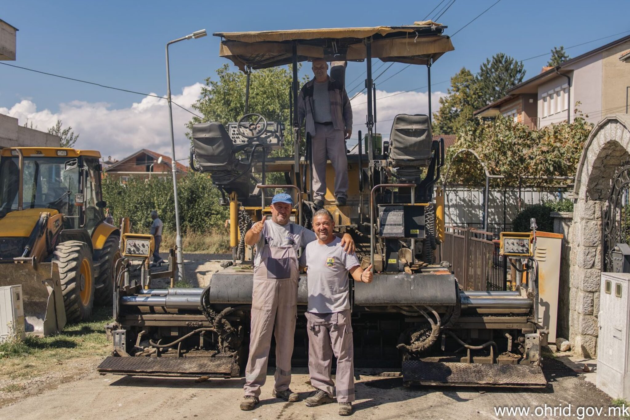 media-library3islrm5r51m6dNWc749