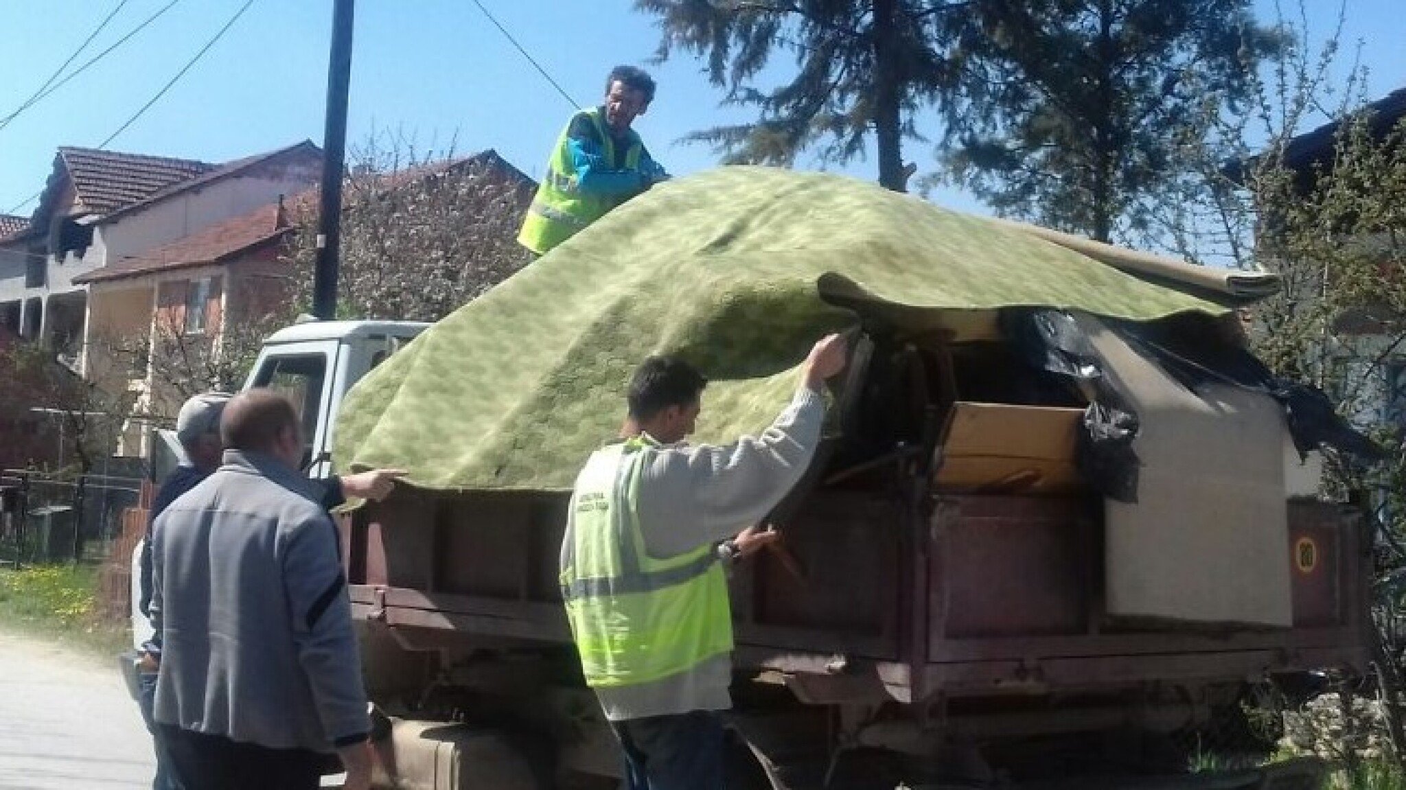 IMG-a25837fd5c073c8105b806c94b810c18-V-1