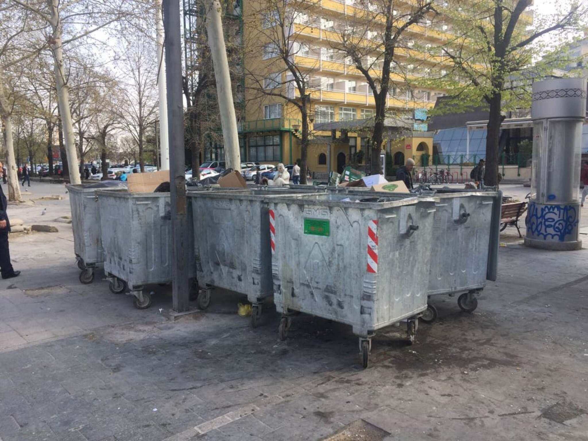 56196772_325811938121711_6823305575539933184_n