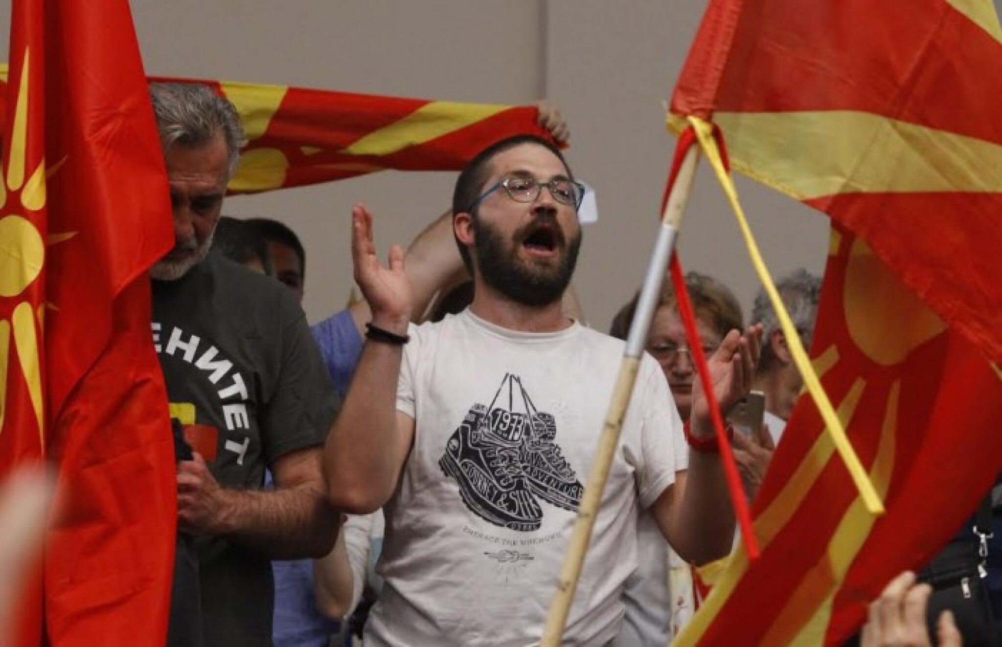 Durlovski-vo-Sobranie111-701x453