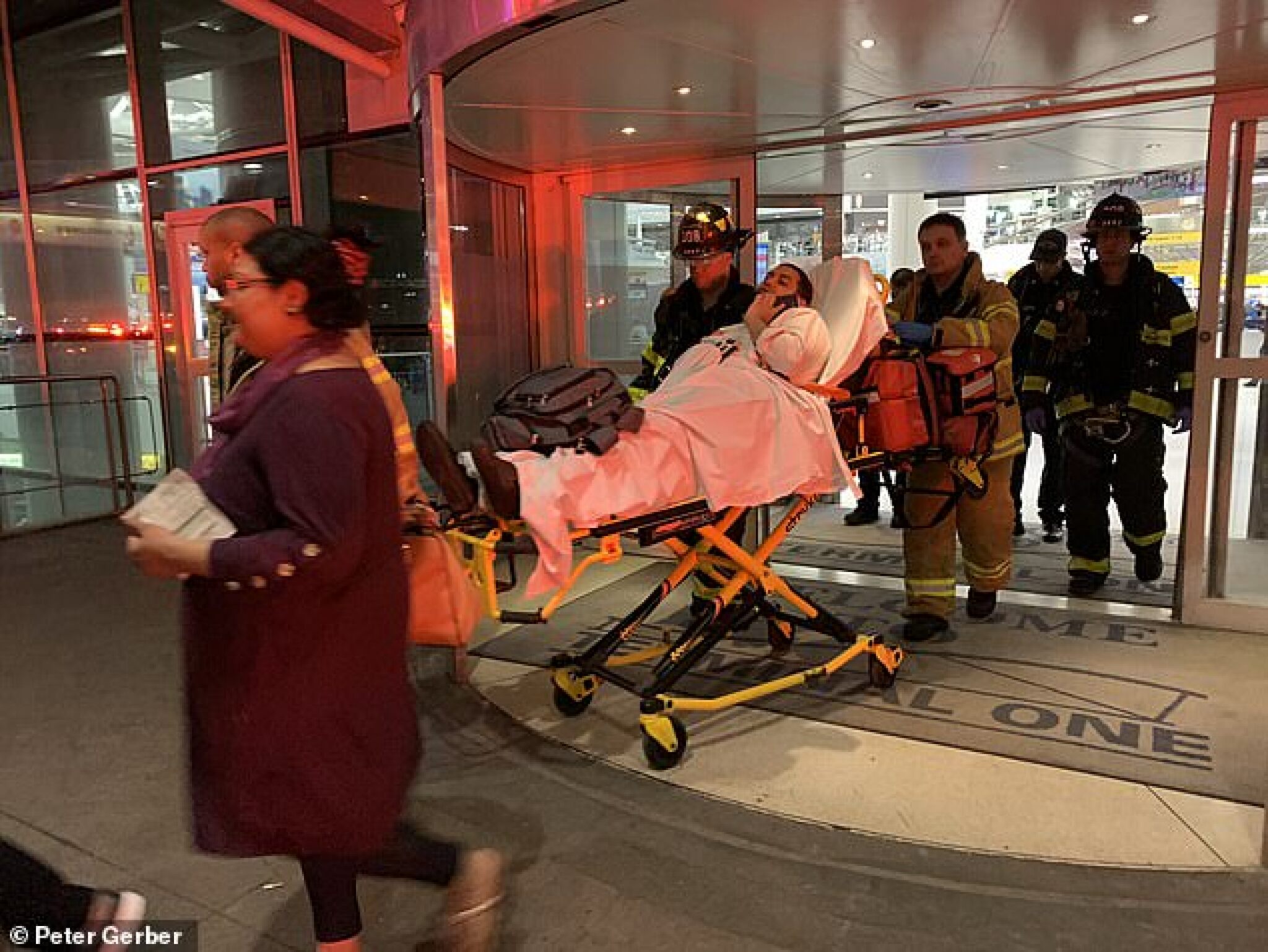 10791158-6791109-image-a-34_1552181188446