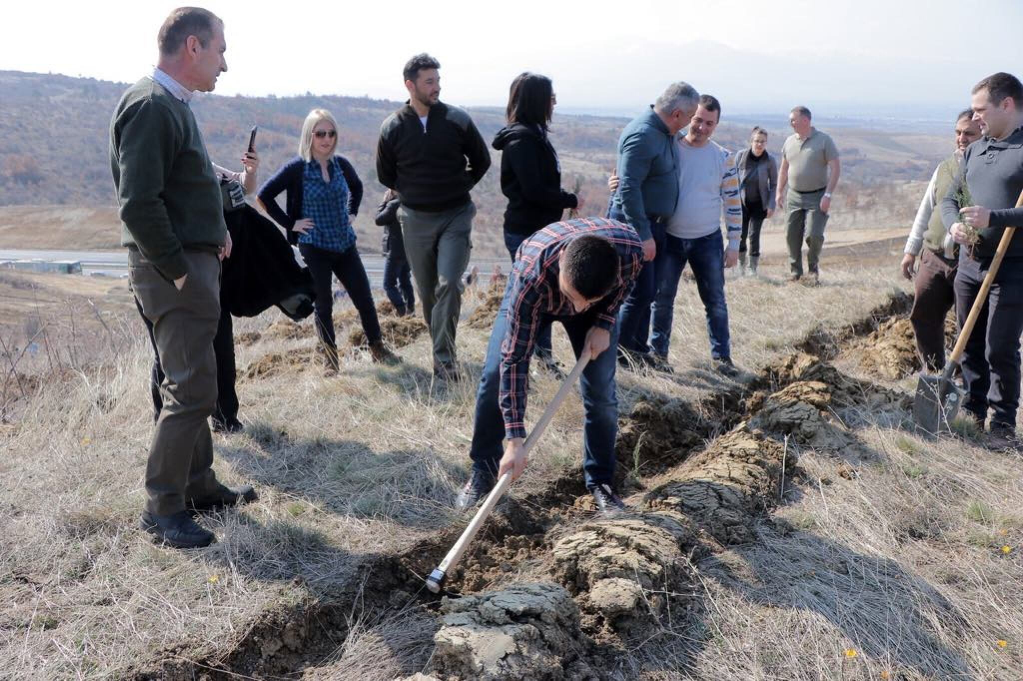 53212828_2348961918720501_7064631666119016448_n