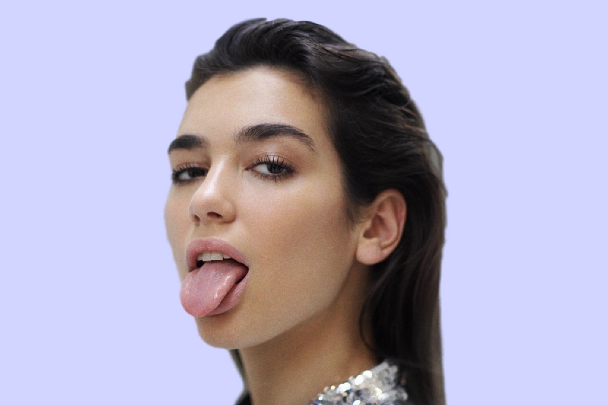 dua-bigger-head