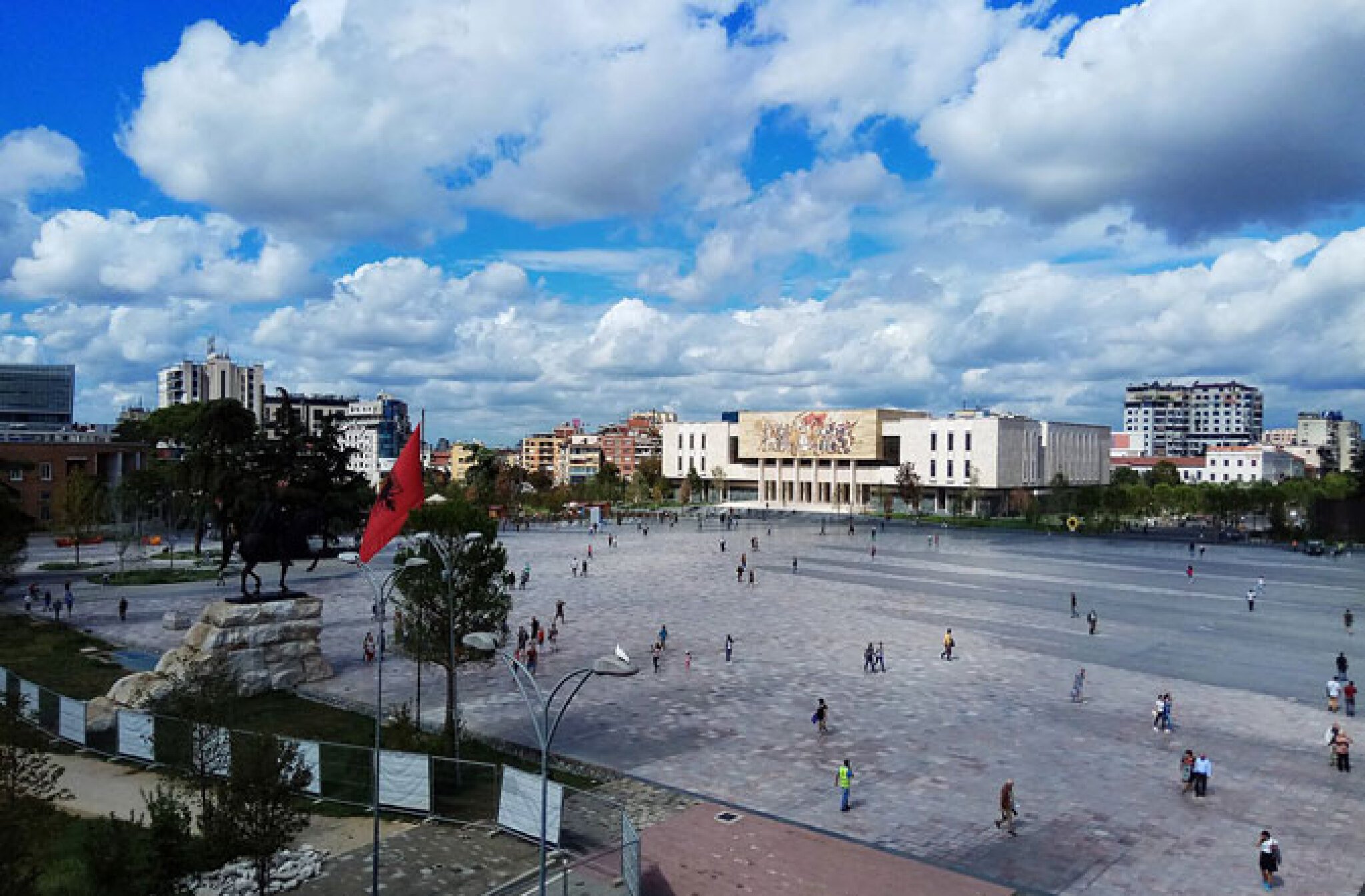 tirana-1
