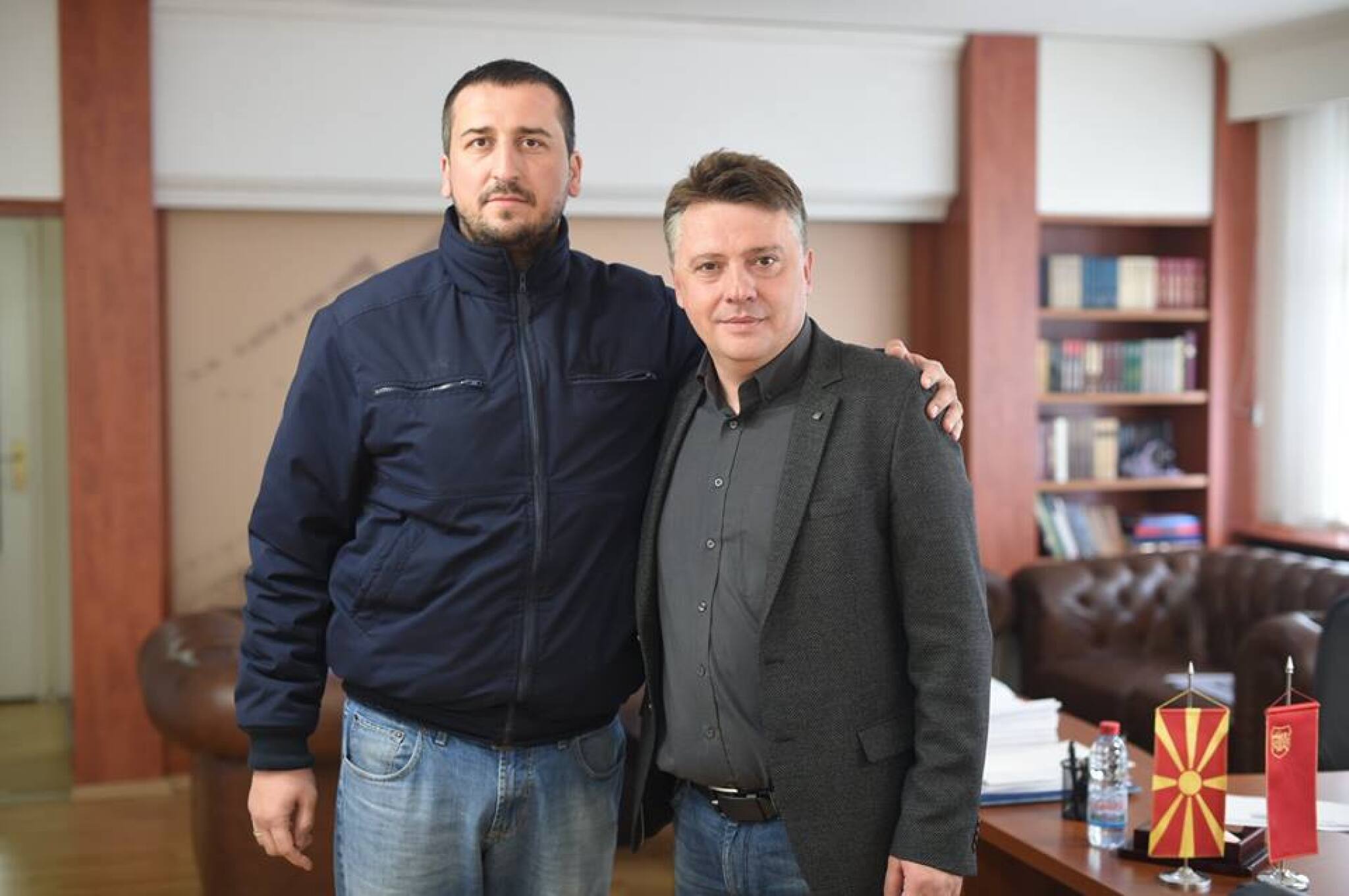 51270219_2179564365423097_8018622302893637632_n