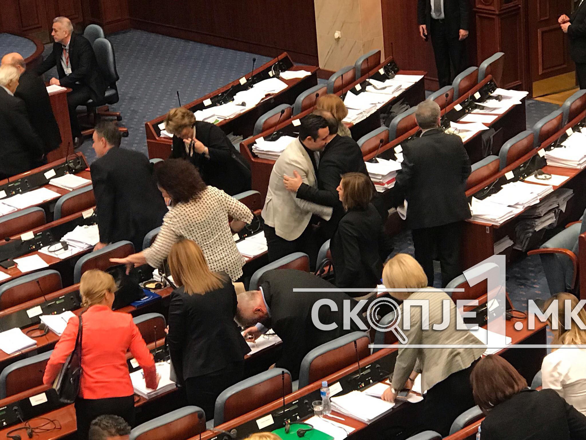 49946856_1984427608320840_1346930271198380032_n