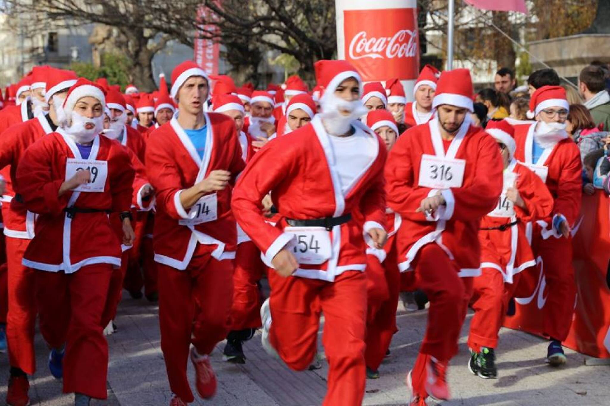 42576122_1157758107740790_8808418367166742528_n