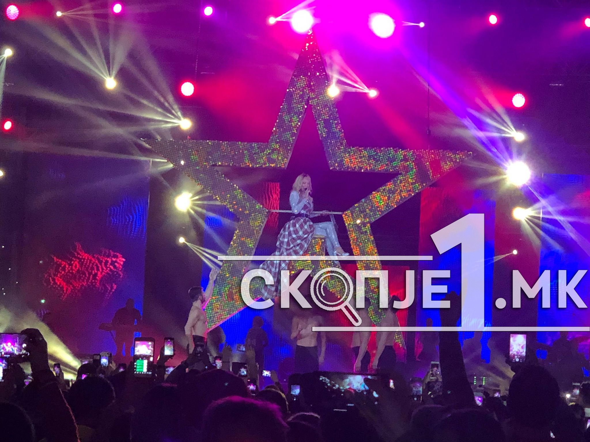 48403743_1998123943635467_5386871828025180160_n