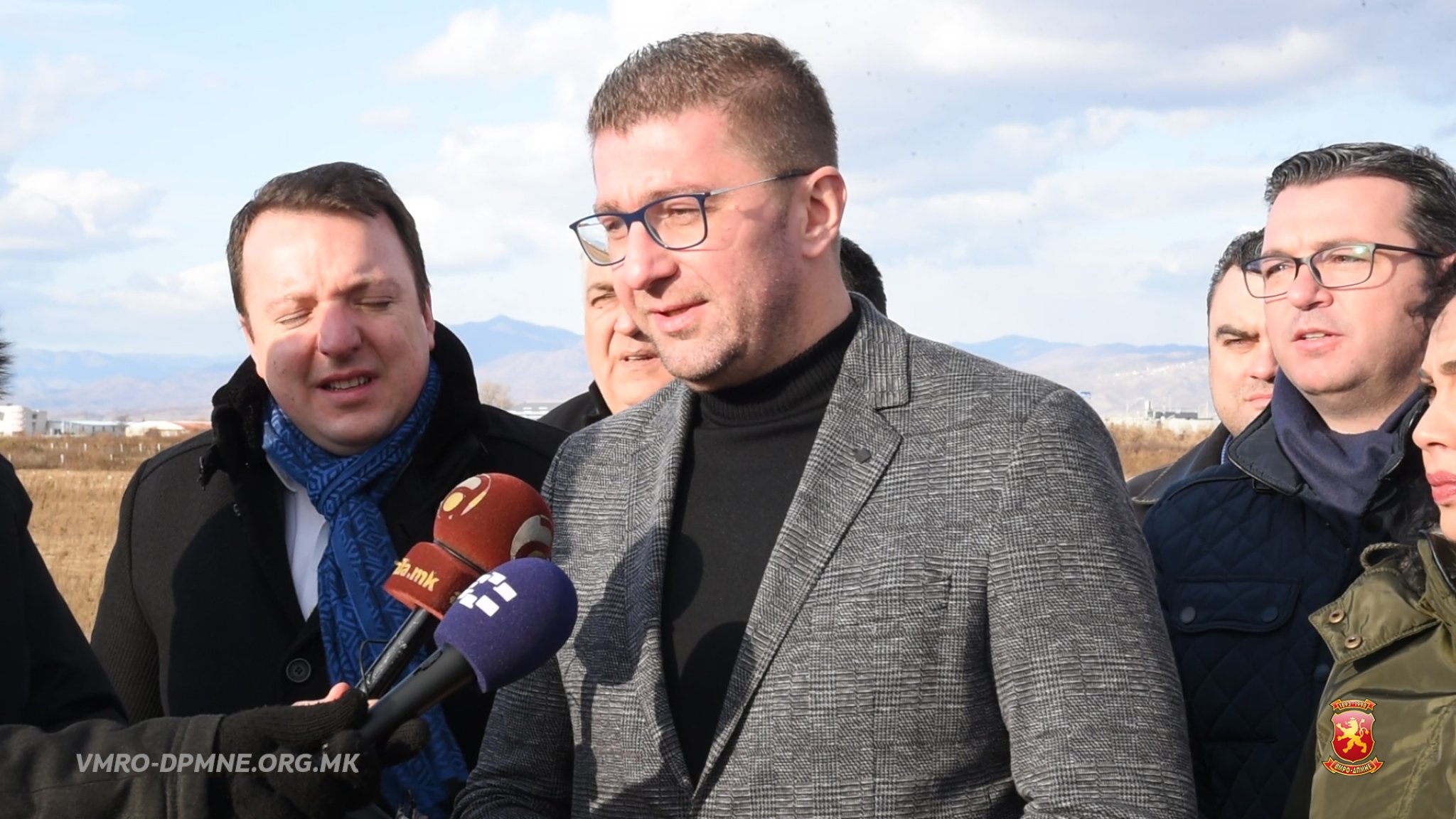 MOV_4678.00_00_01_19.Still001