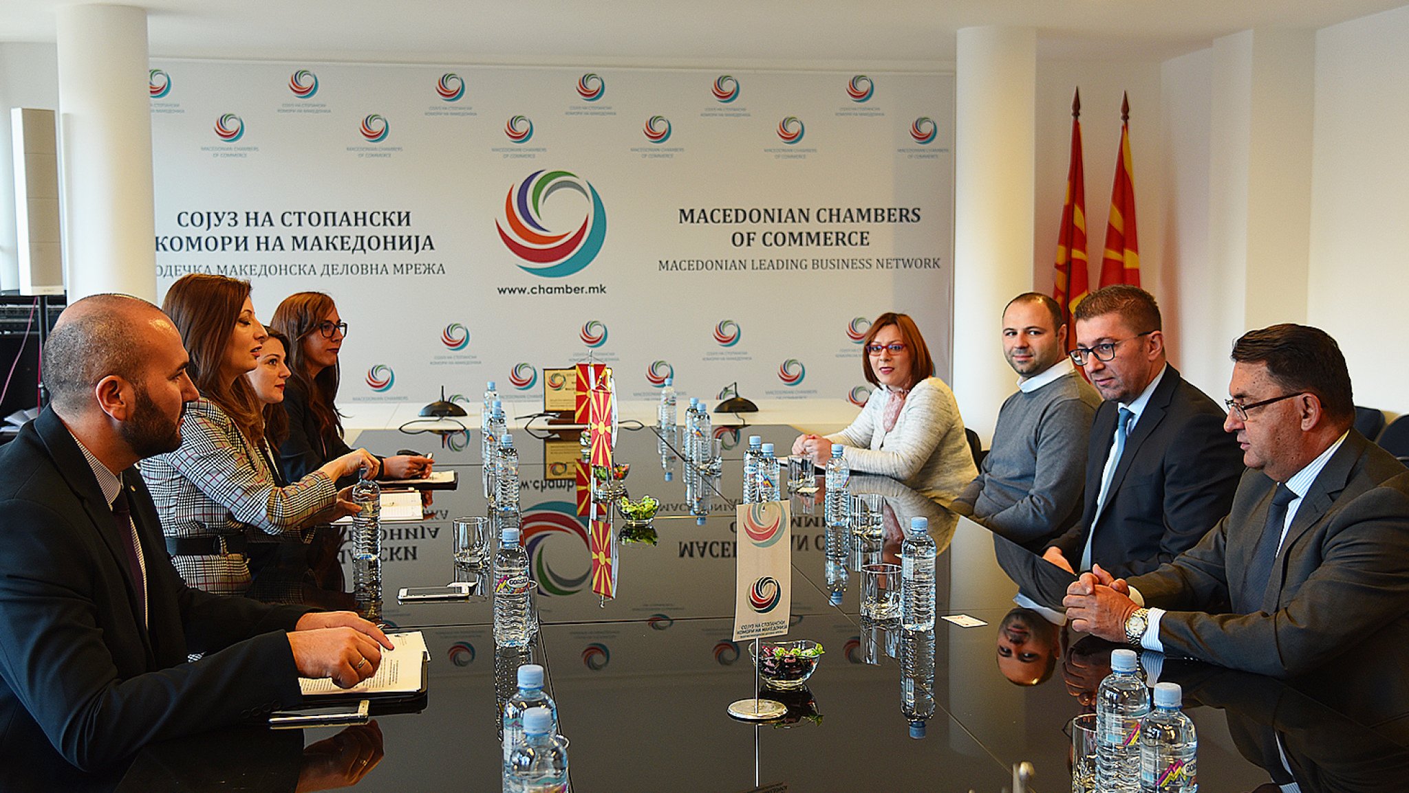 Mickoski-3-SREDBA-1012-Glavna-Slika