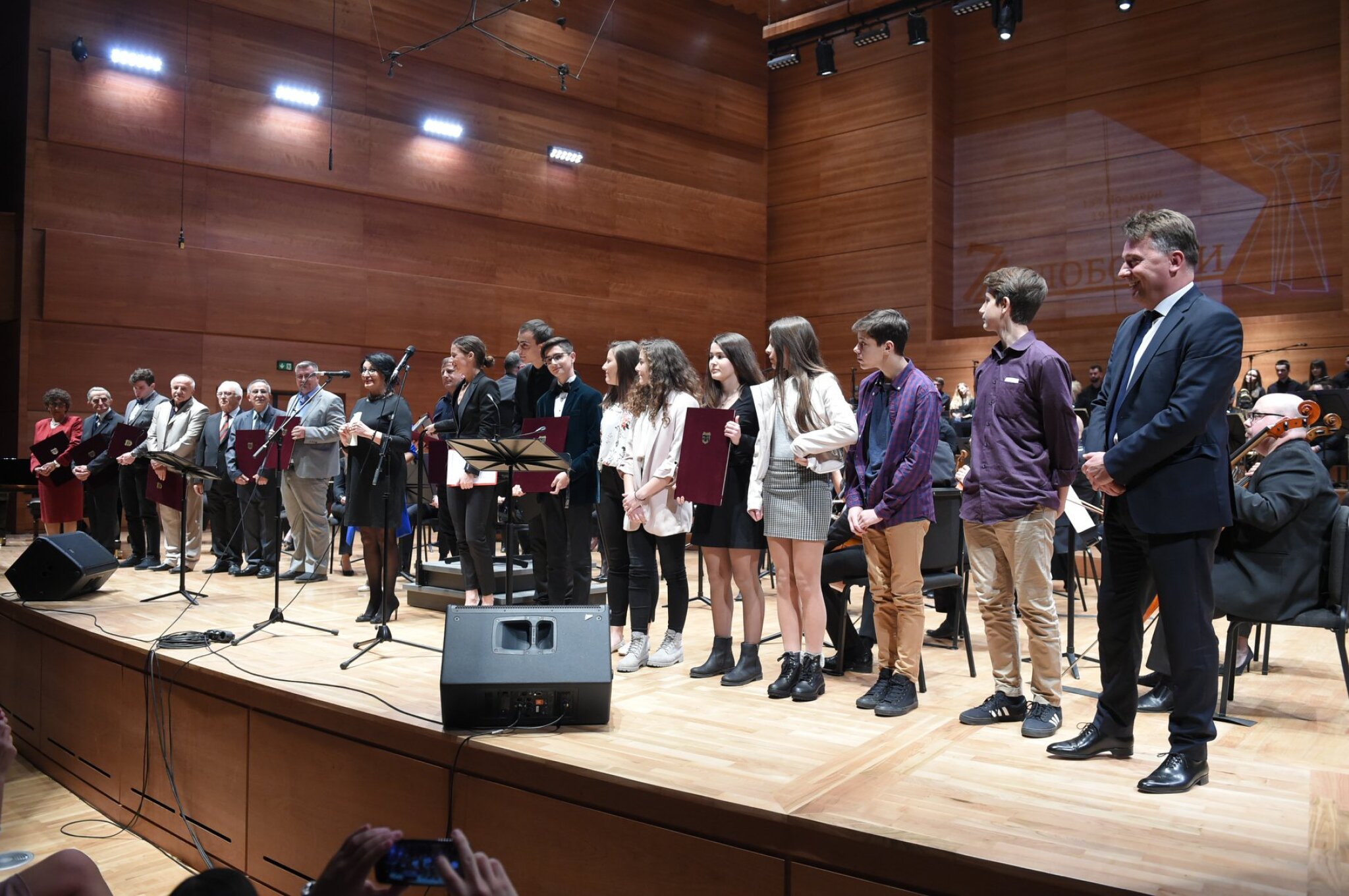 46146059_2065857206793814_8101874252447219712_o