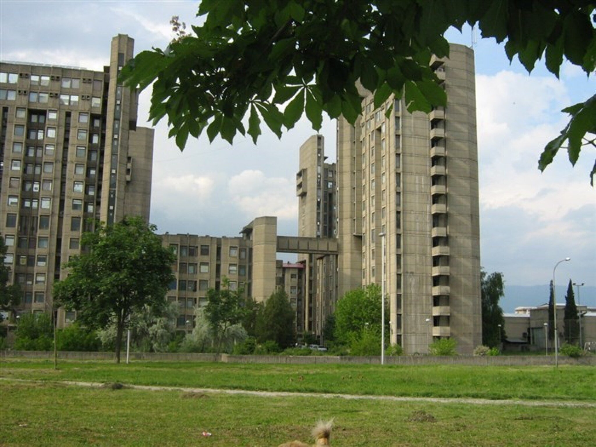 20141002-kade-se-troshat-parite-od-studentite-smesteni-vo-studentskiot-dom-goce-delchev-1-1