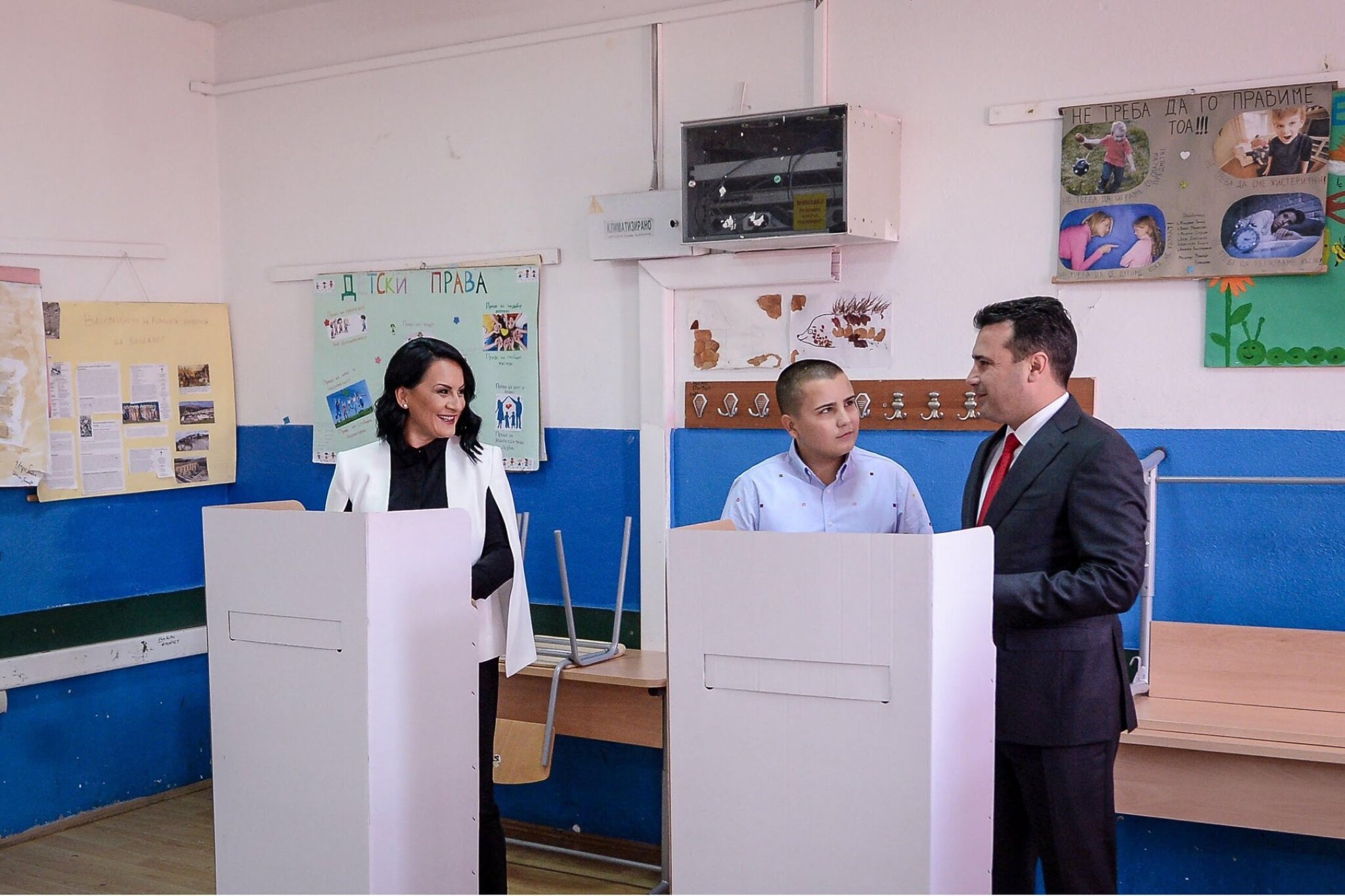 42763930_1980938121965369_2457954657595555840_o