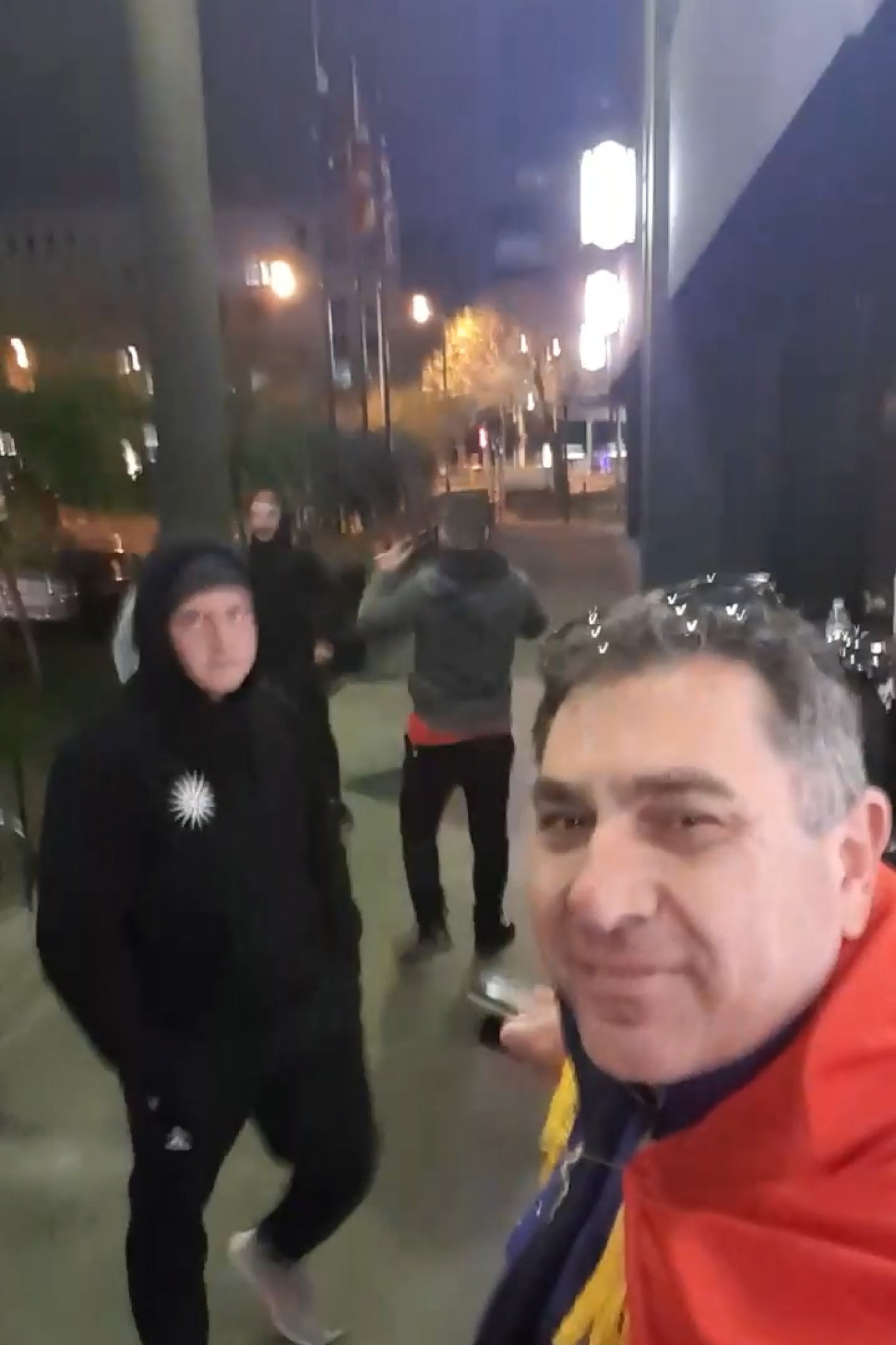 video-1516214467.00_16_27_02.Still005