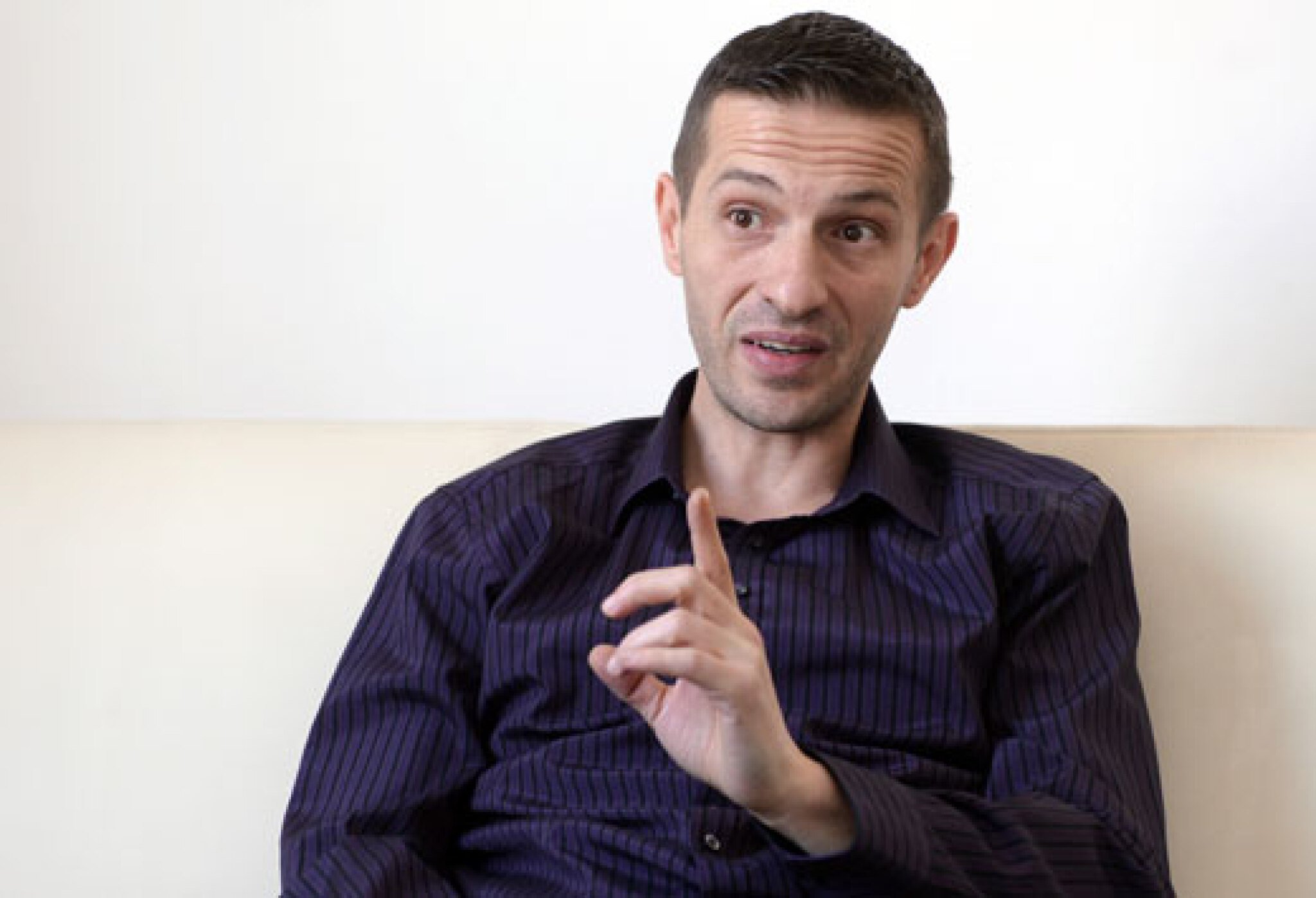 Vladimir-Bozinovski-int85-3