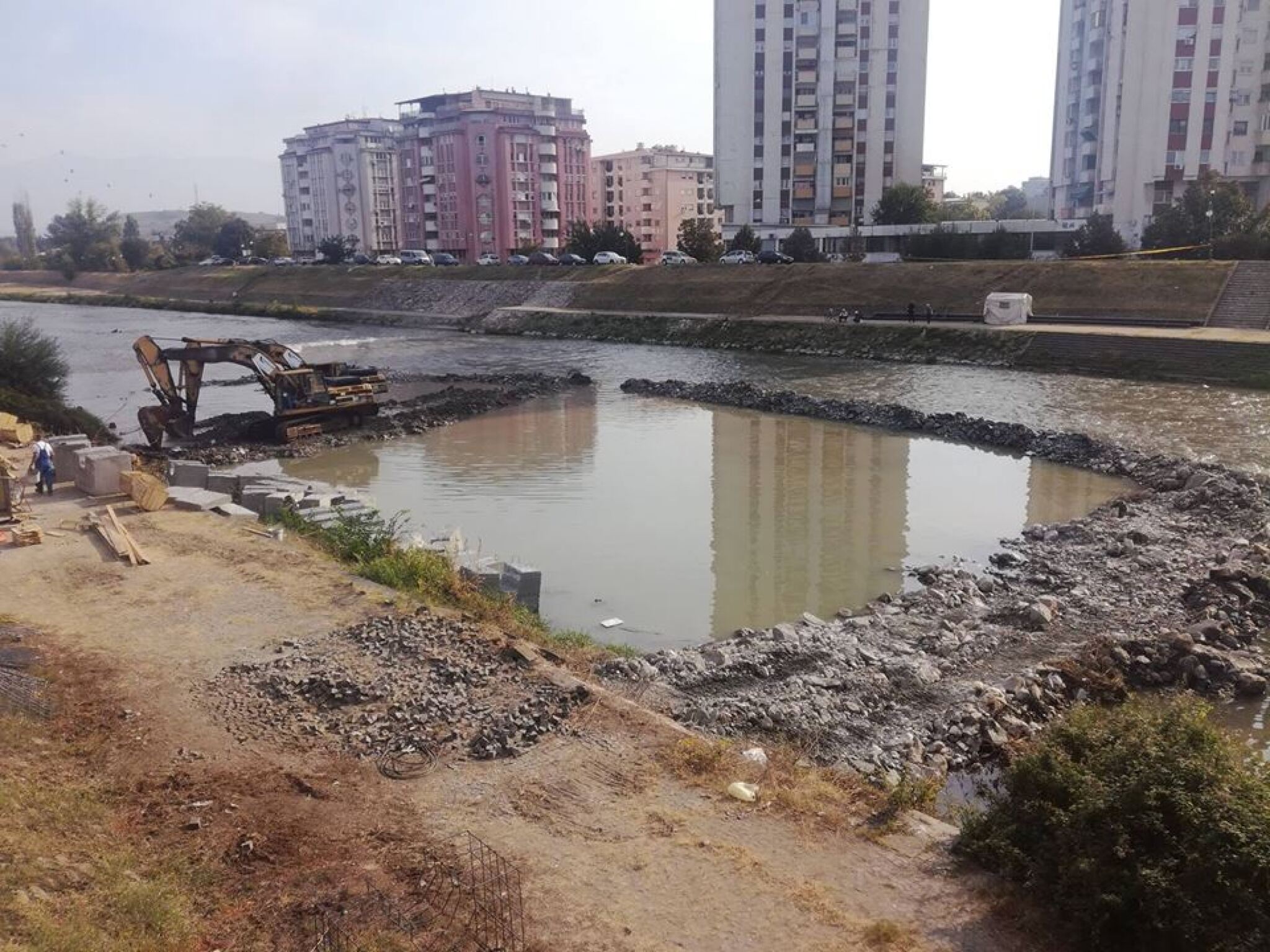 42494609_10156910182966042_1062627702768402432_n