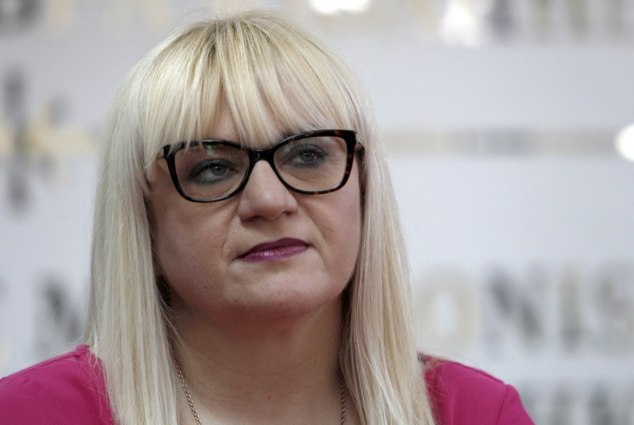 Renata-Deskoska-nov-min-za-pravda-1-bg_resize