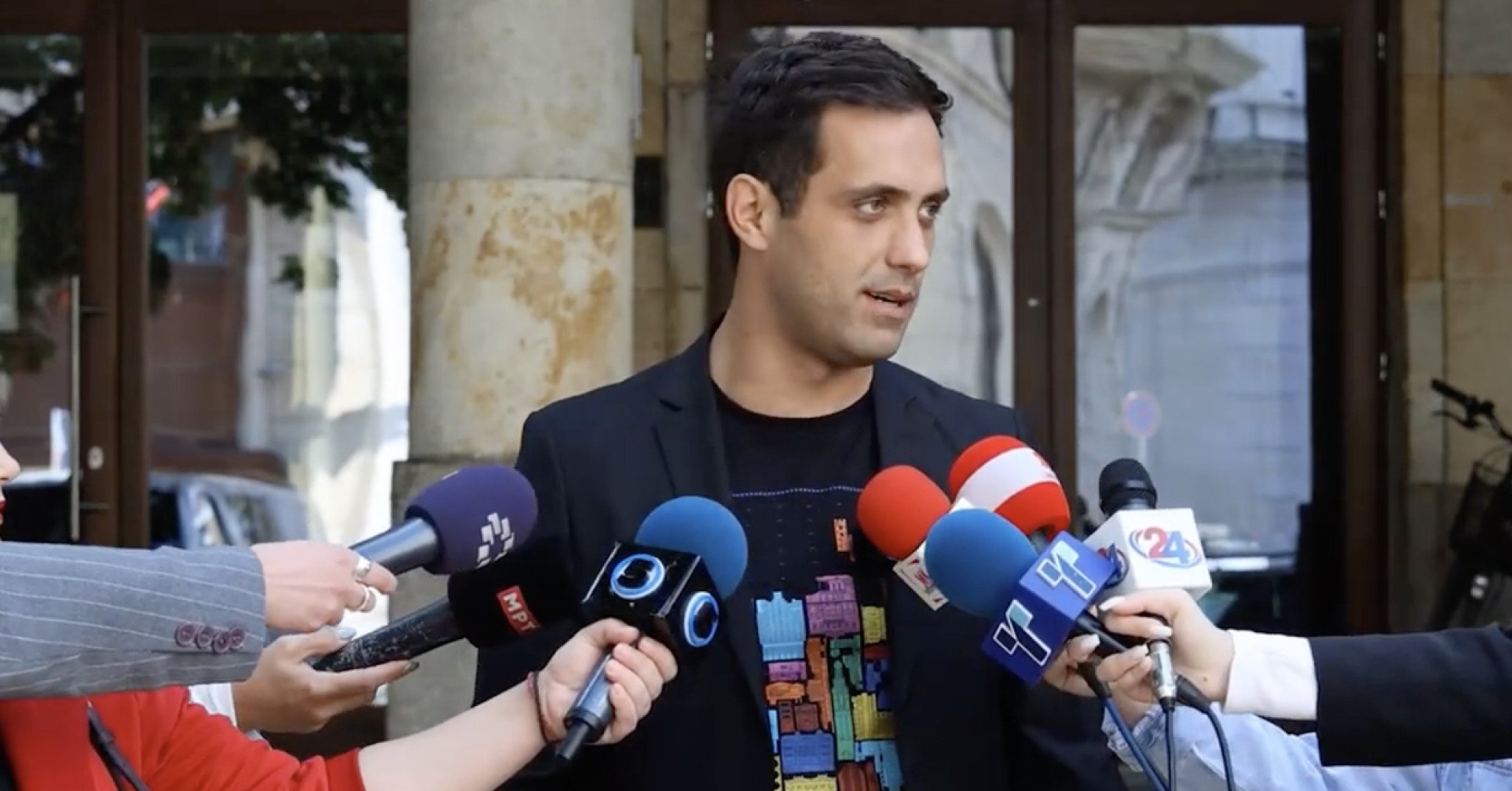 media-library8fm05i3pi0ljblSxyw8