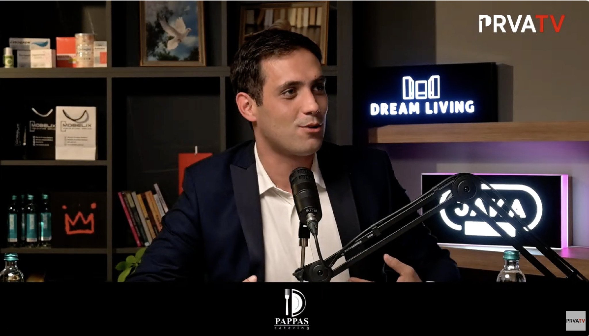 media-libraryahnbgh7admeg1HlQ3T2