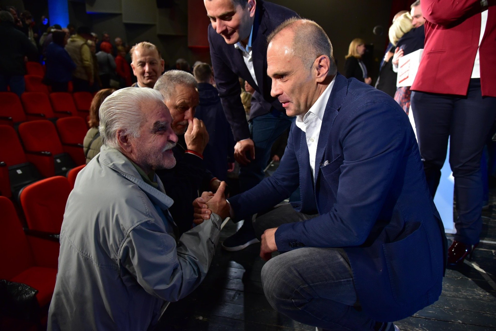 media-libraryokn6cj0oeo163Vtcfio