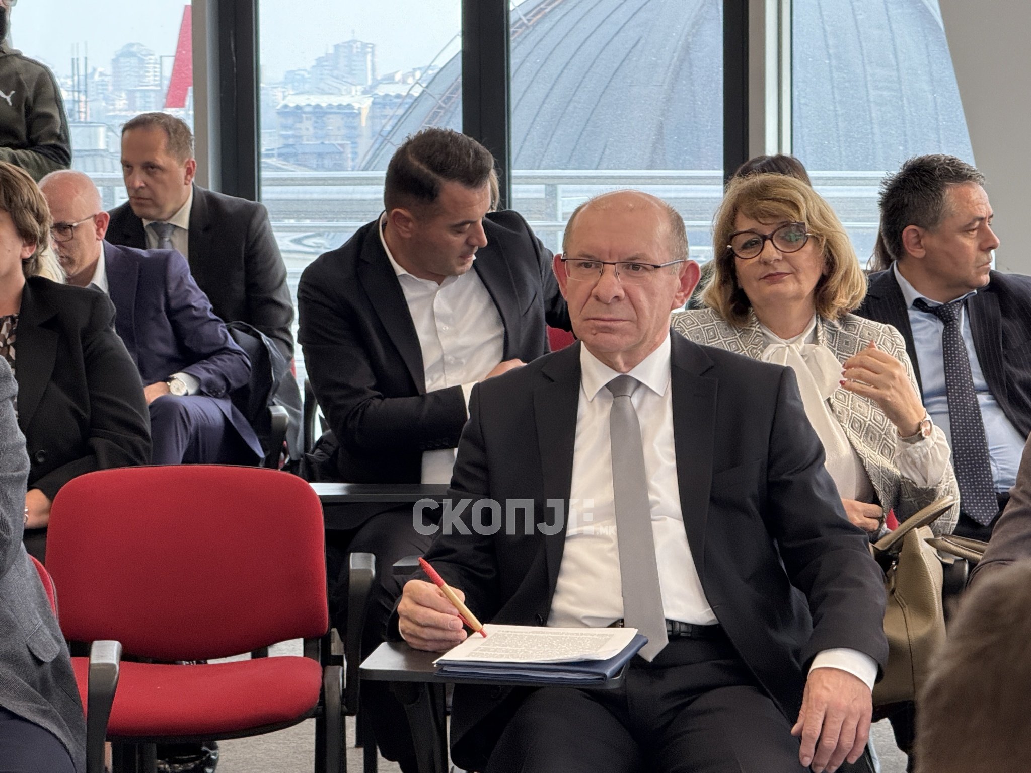 media-libraryd6tgmsuqcgrqe46kQ7i