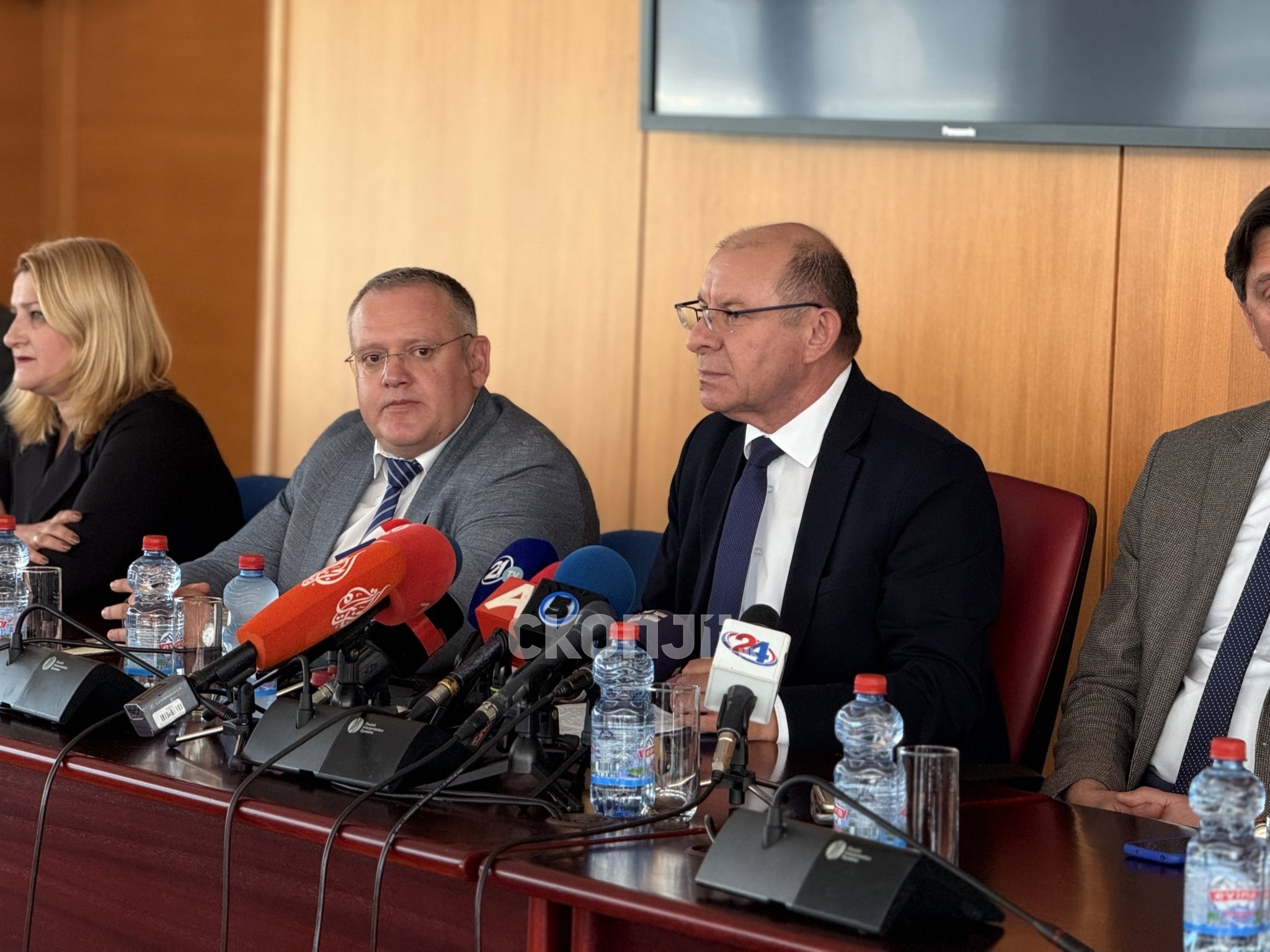 media-librarysi7d7agq2b41fqEiQUg