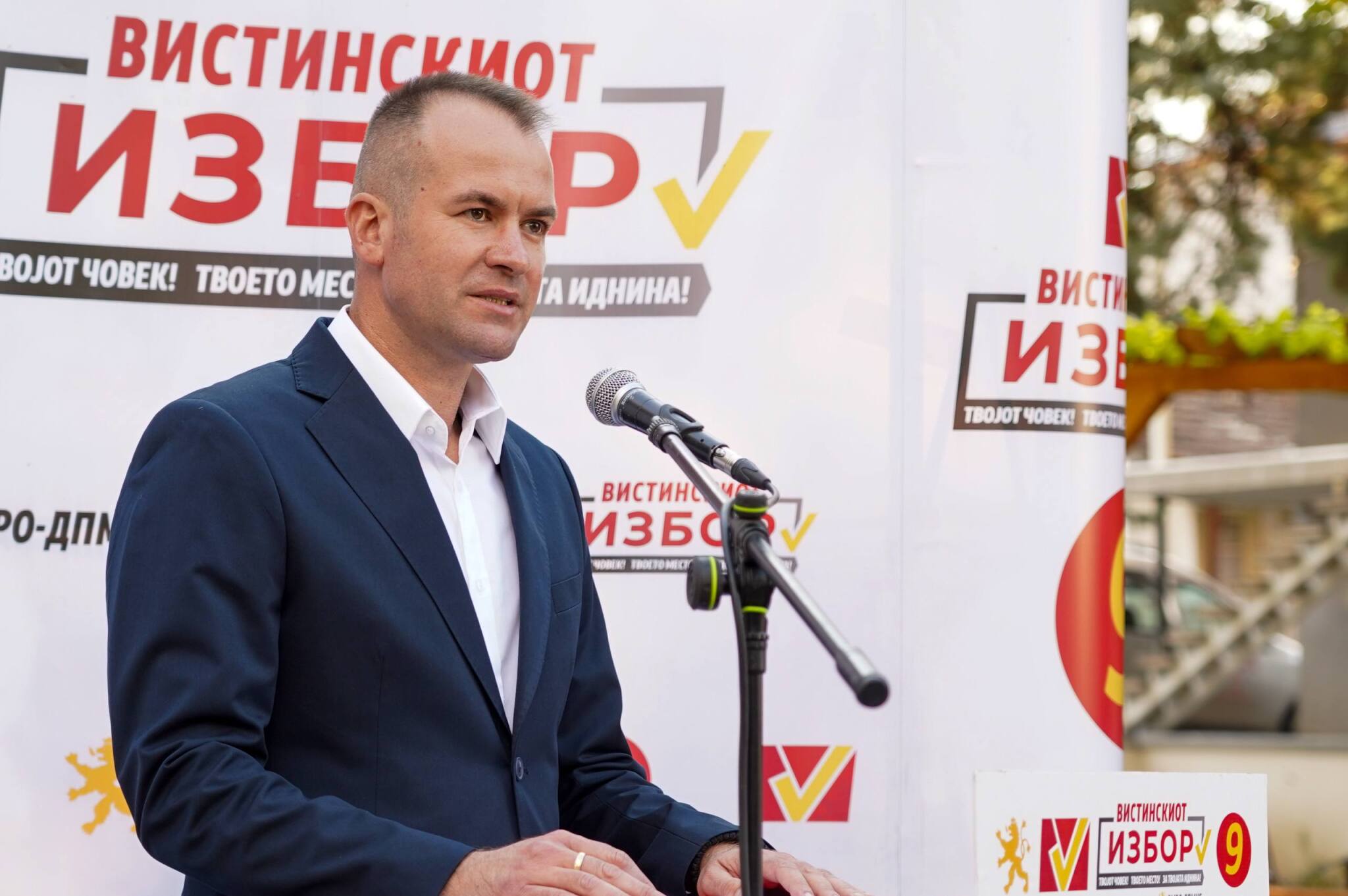 media-libraryksbcja1373630kfy3HL