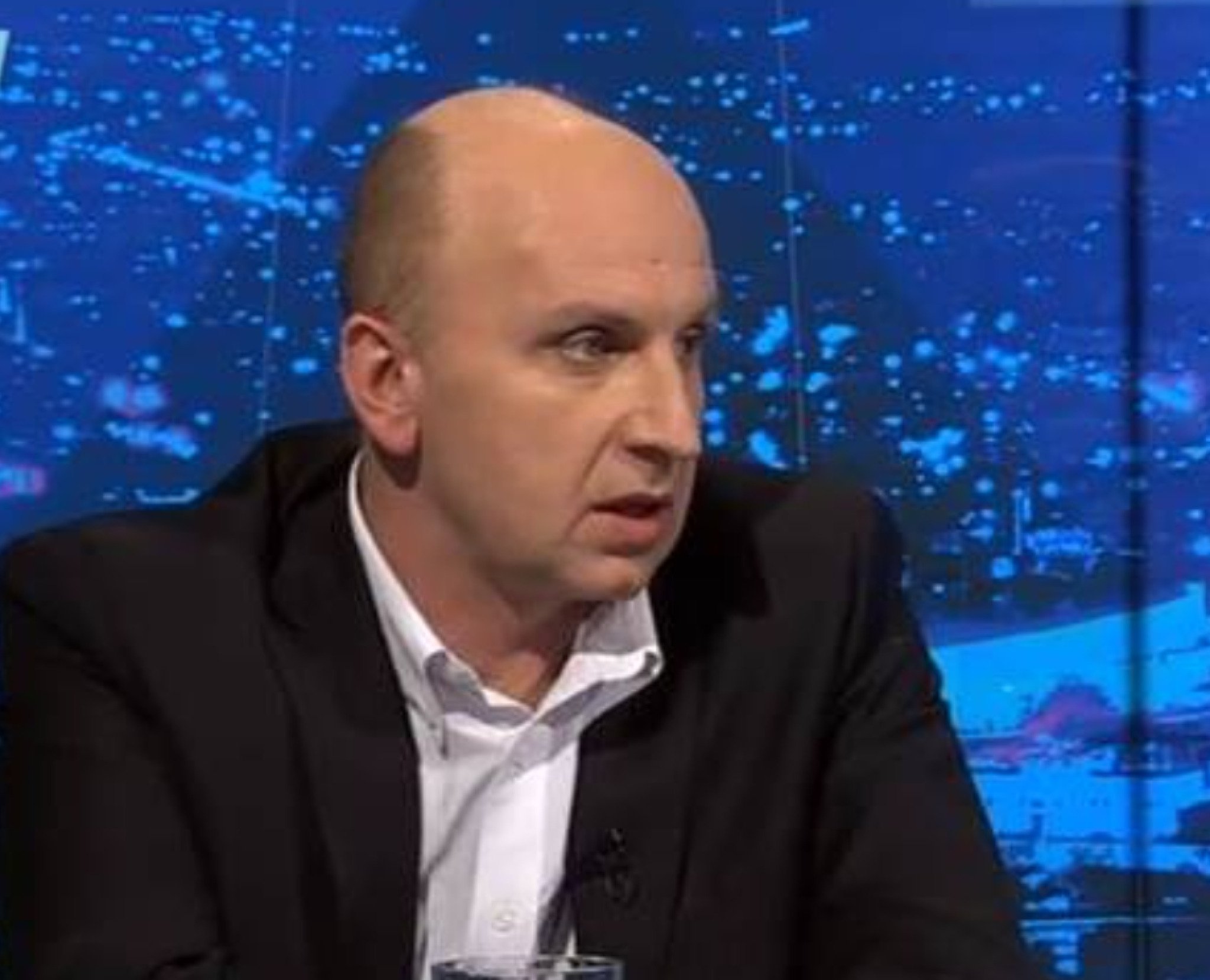 media-library3e8ti2j184vf1YBoZZC