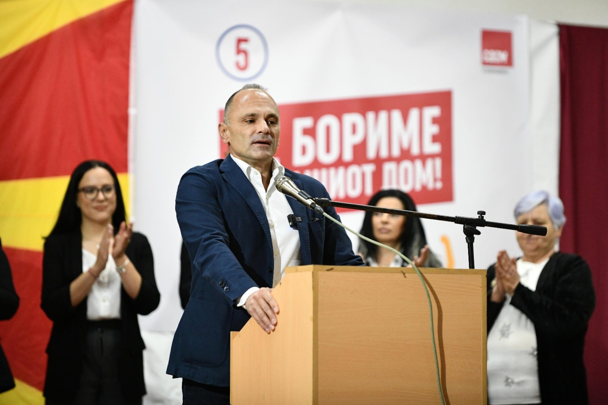 media-libraryqfnb85496dmhallweKC