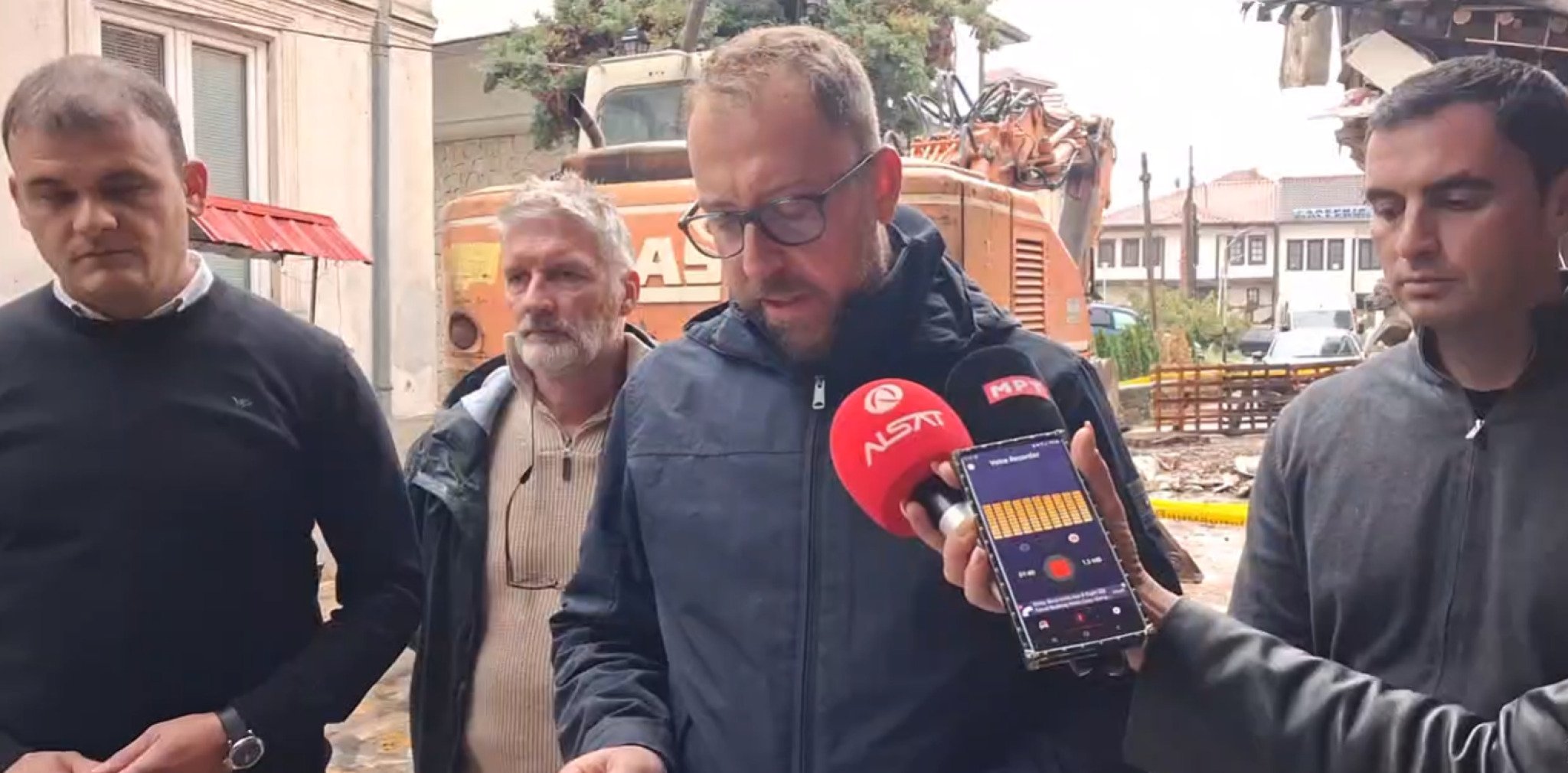 media-libraryi9elooumgvl74Q1layO