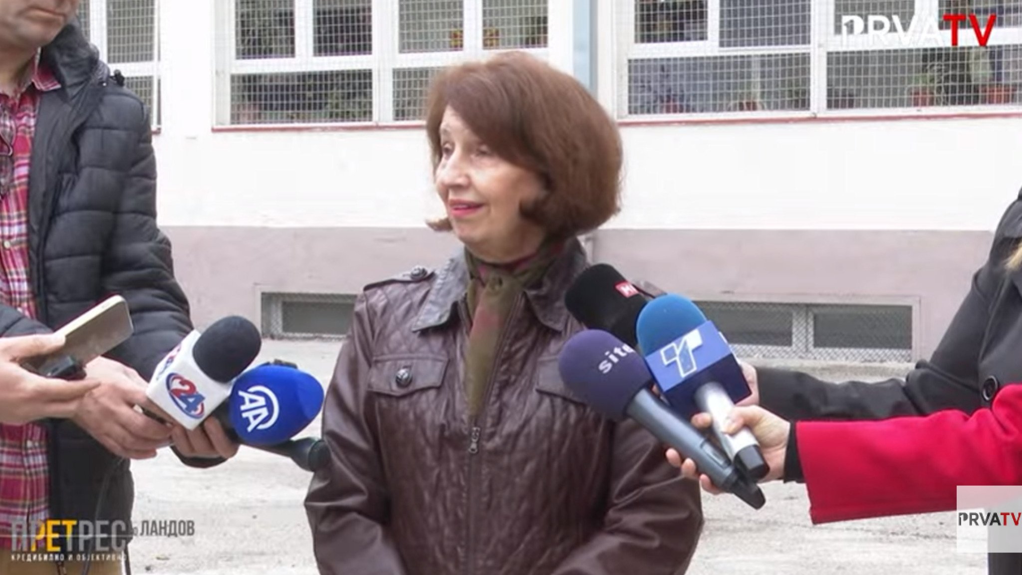 media-libraryc2tvk05an7858wiSIjv