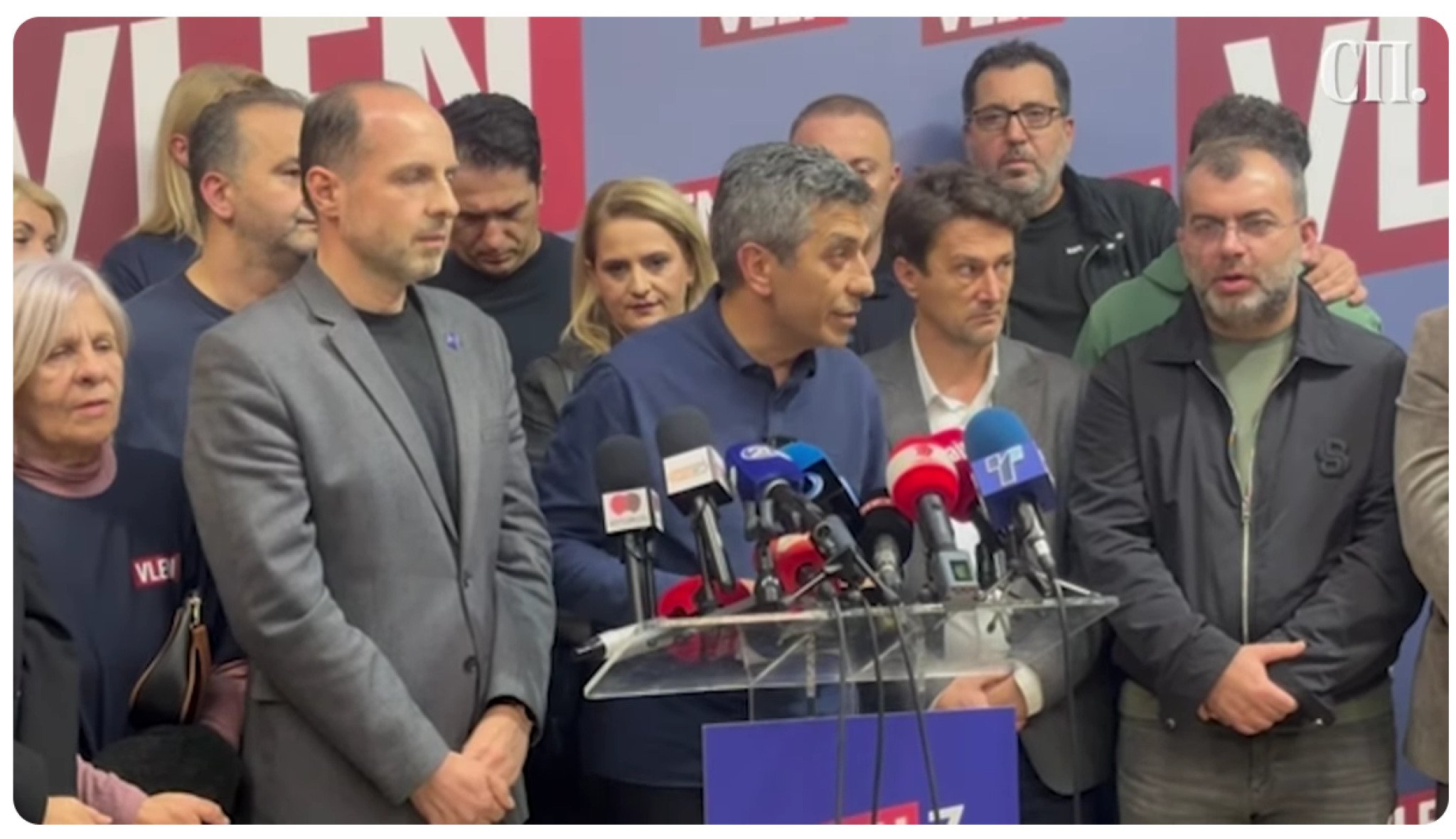 media-libraryvuau7koqba196dWKZPh