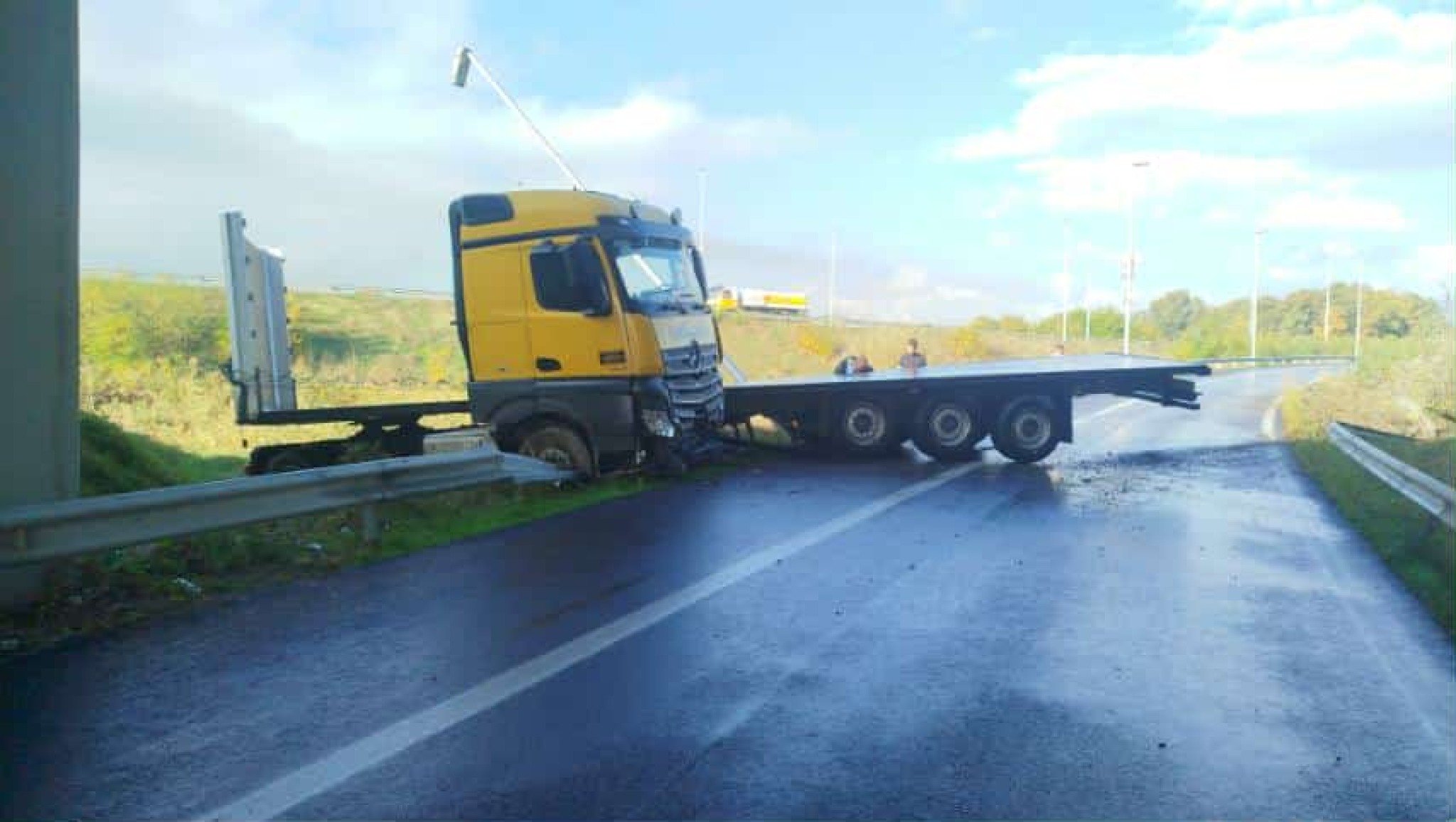 media-librarycdhjkqnsl4m1bsJE42t