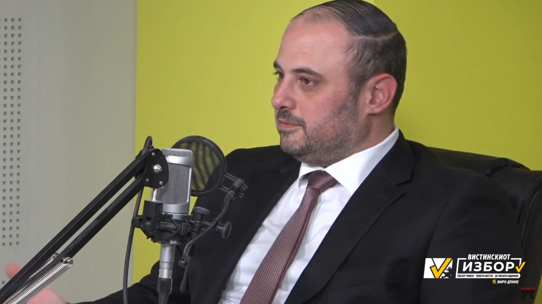 media-librarynitnpmtp25v96k9jqwW