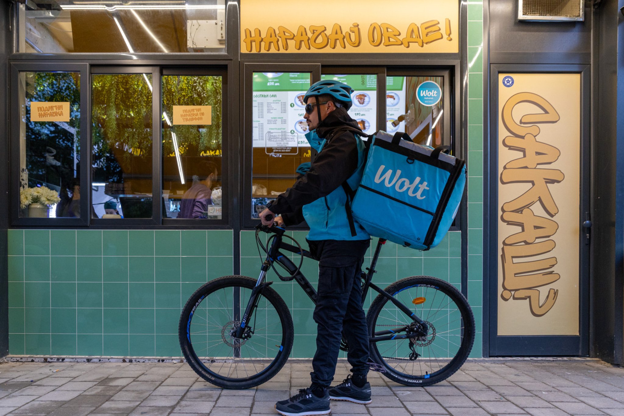 media-libraryb2vr339ggfg96cxutN4