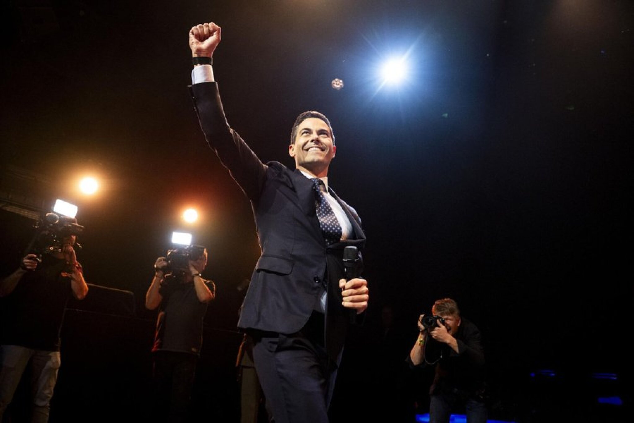 media-libraryg72v3ia1u92e8Jlbpqh