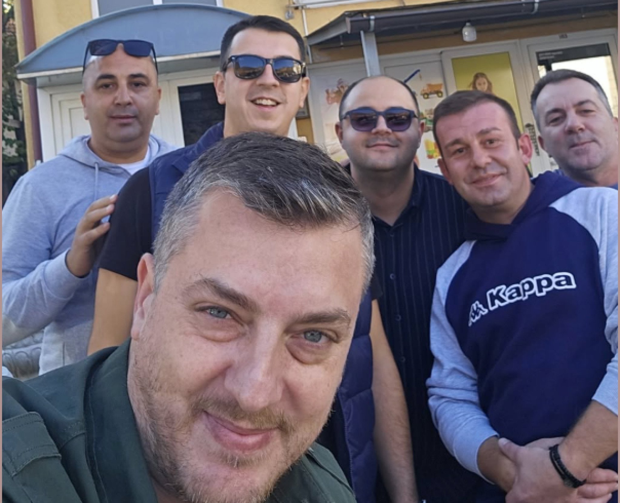 media-libraryf78dfrinn9cf7G6sqVn