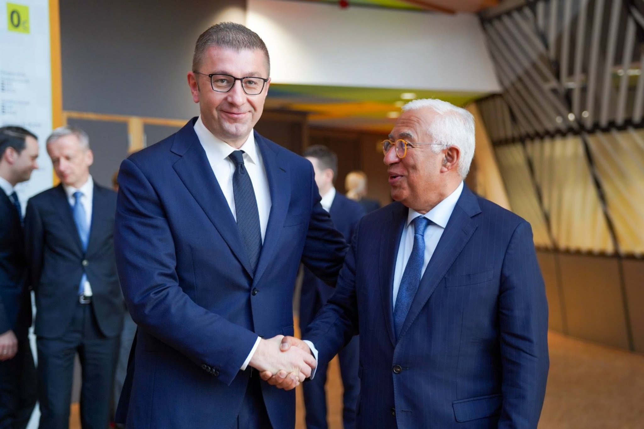 media-librarys80ub7ej27glaHIc48F