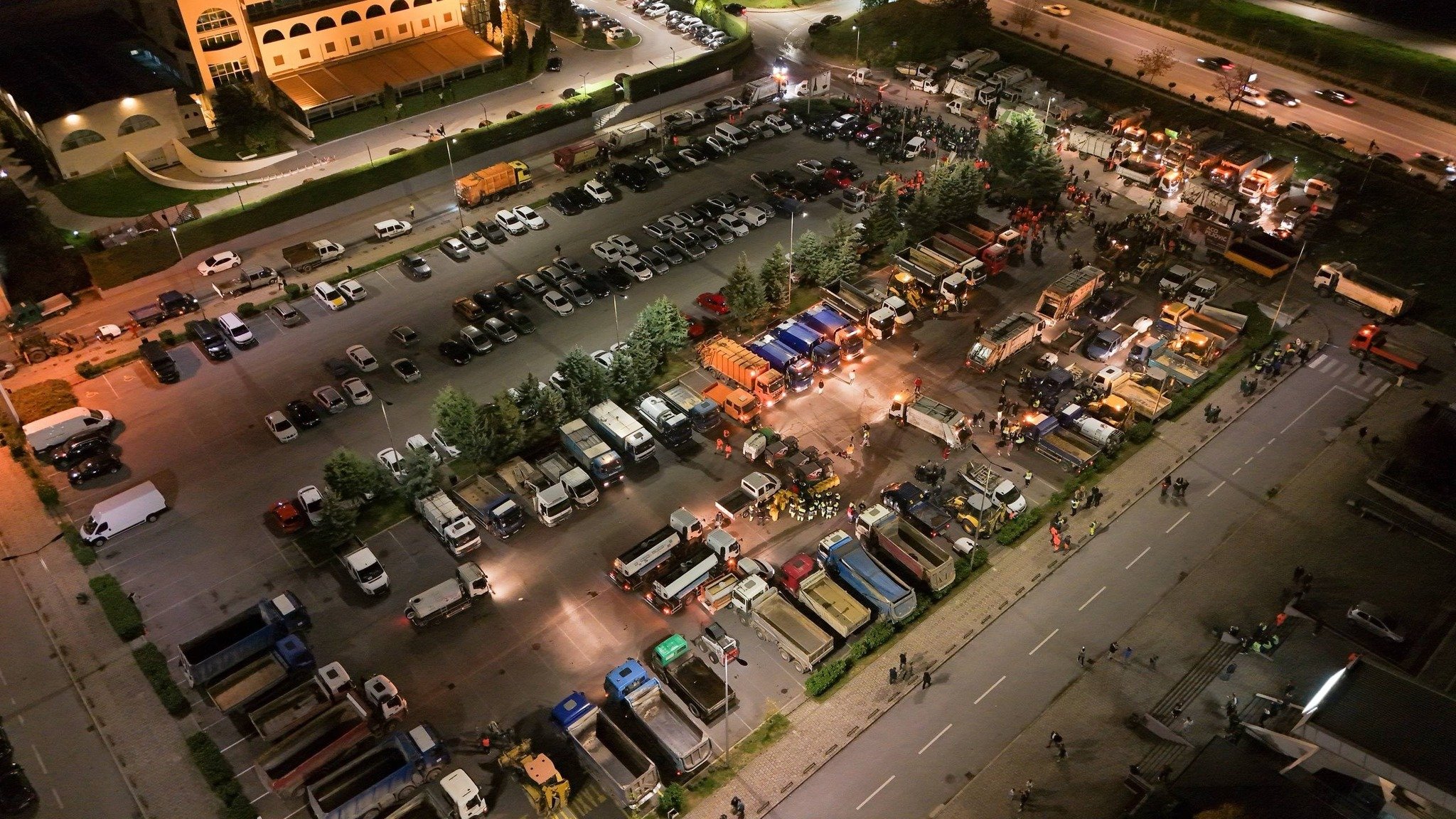 media-library1f1ulolociql60gtqc5