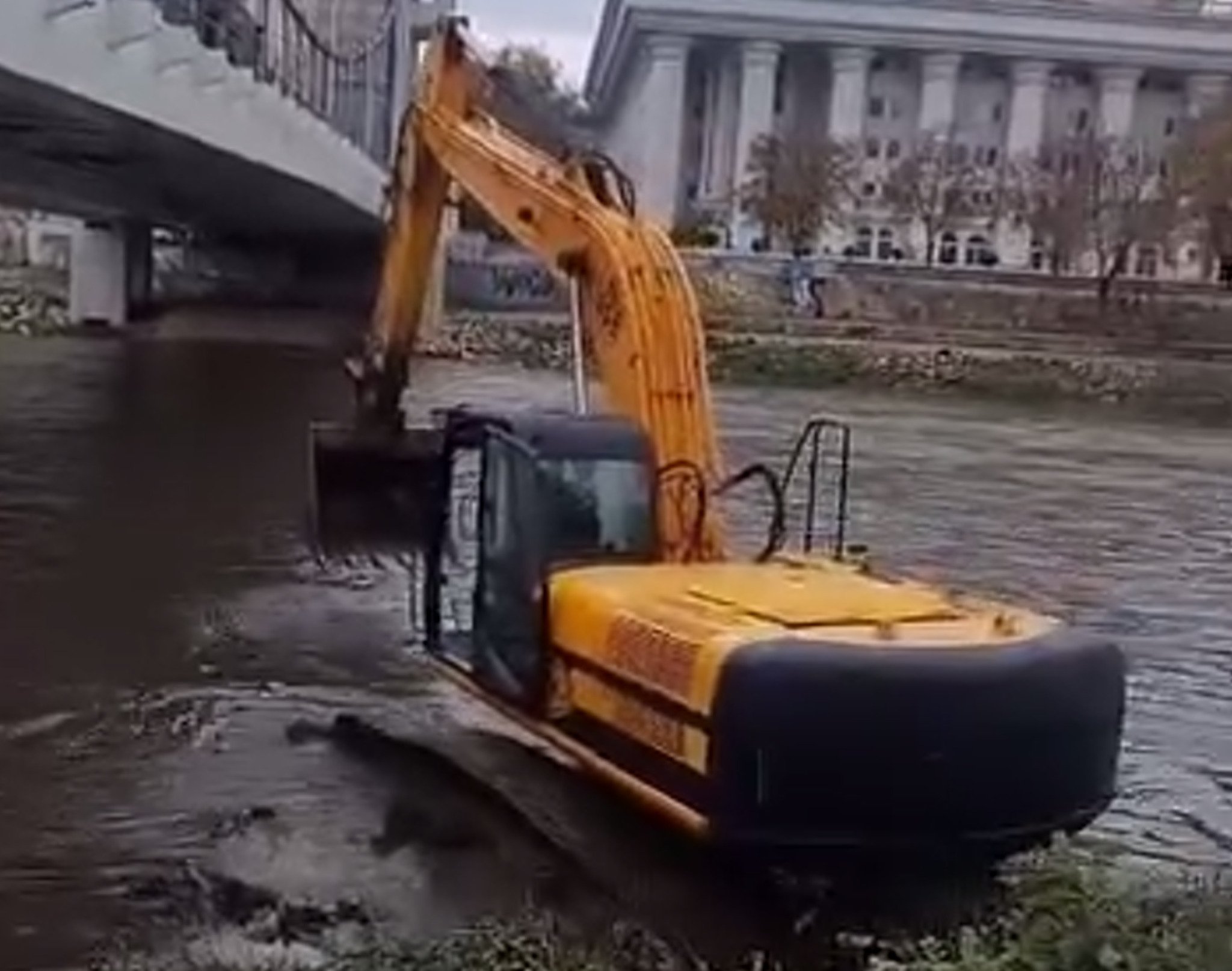 media-librarylqht9j2b6vh7ckYbkO2