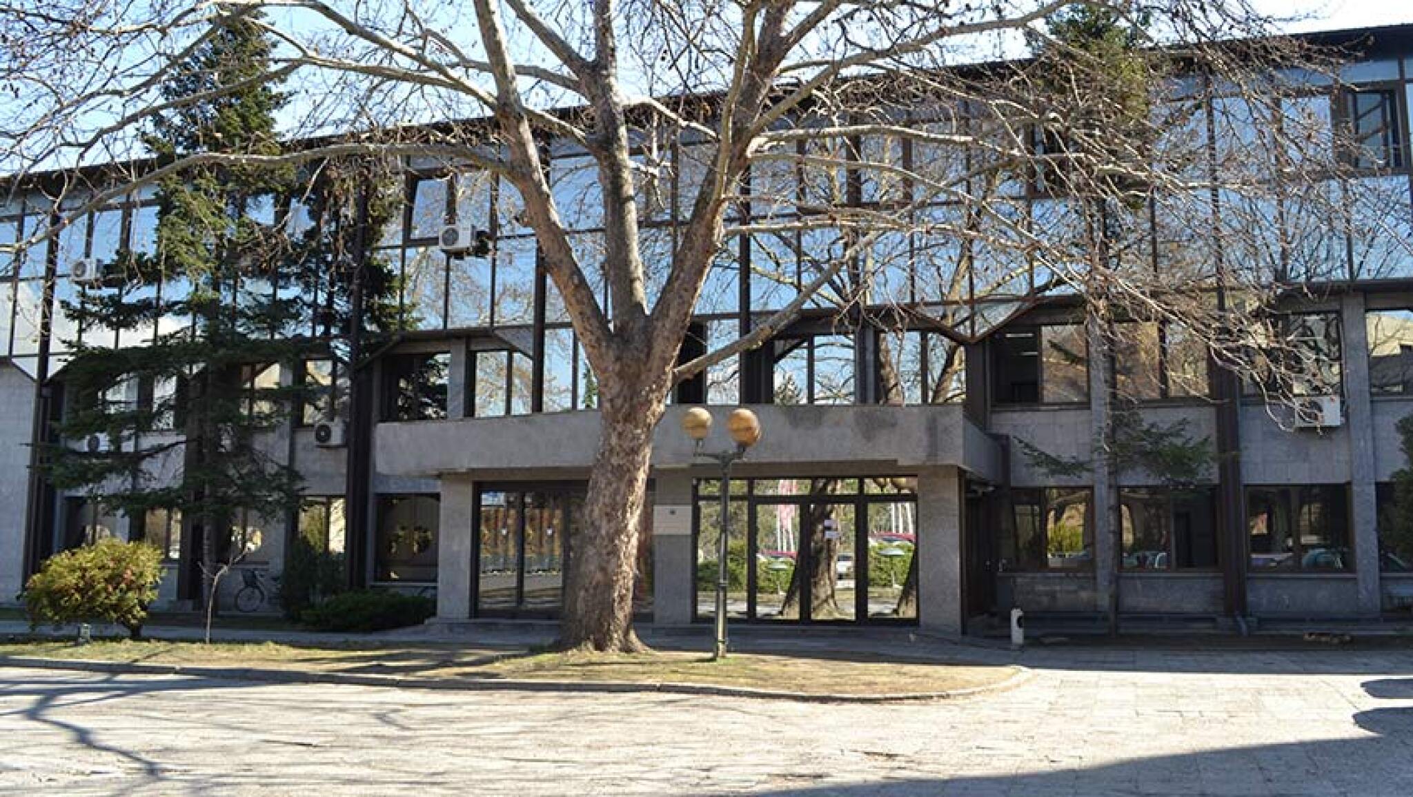 media-library6m18ccn6rfco5GQOeD9