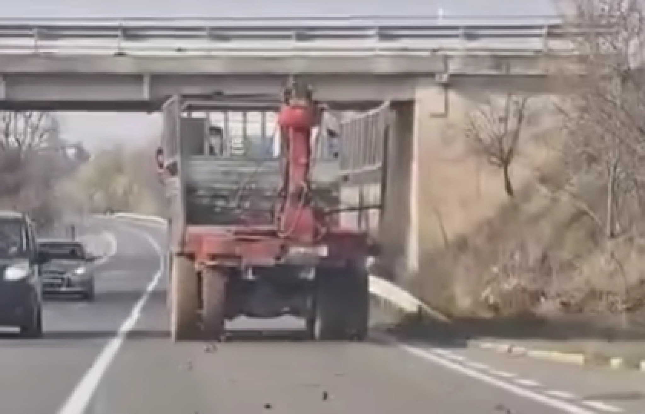 media-library62es32navac76cd1G9w